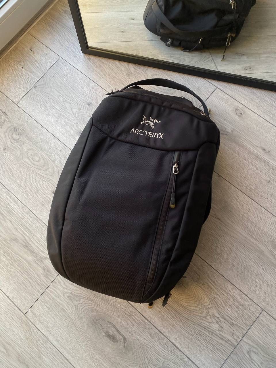 Arc'teryx Vintage Arc'teryx Blade 24 Bagpack Black Size ONE SIZE - 1 Thumbnail
