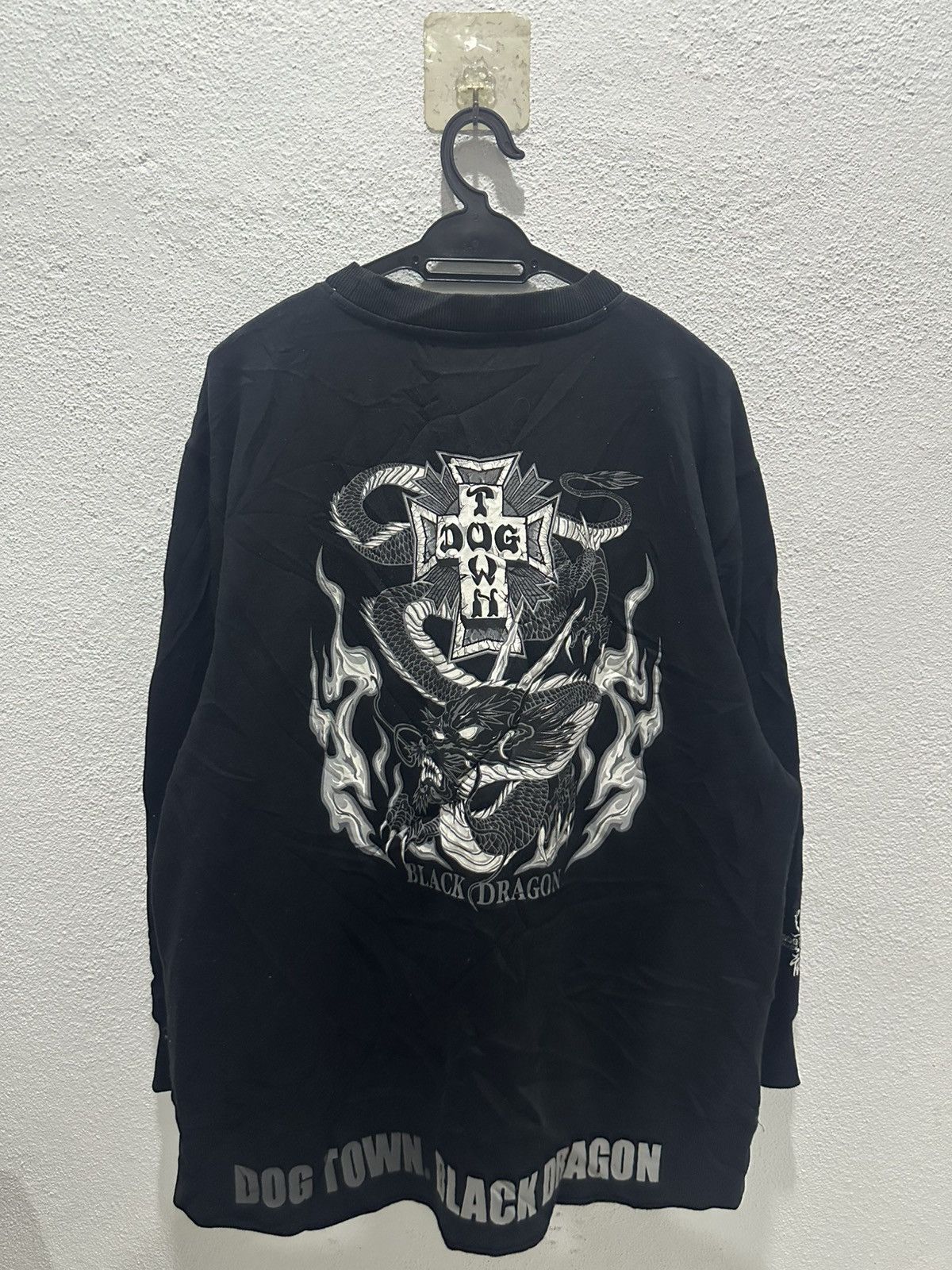 Dogtown Dogtown Black Dragon Embroidered Black Sweatshirt Size US XL / EU 56 / 4 - 2 Thumbnail