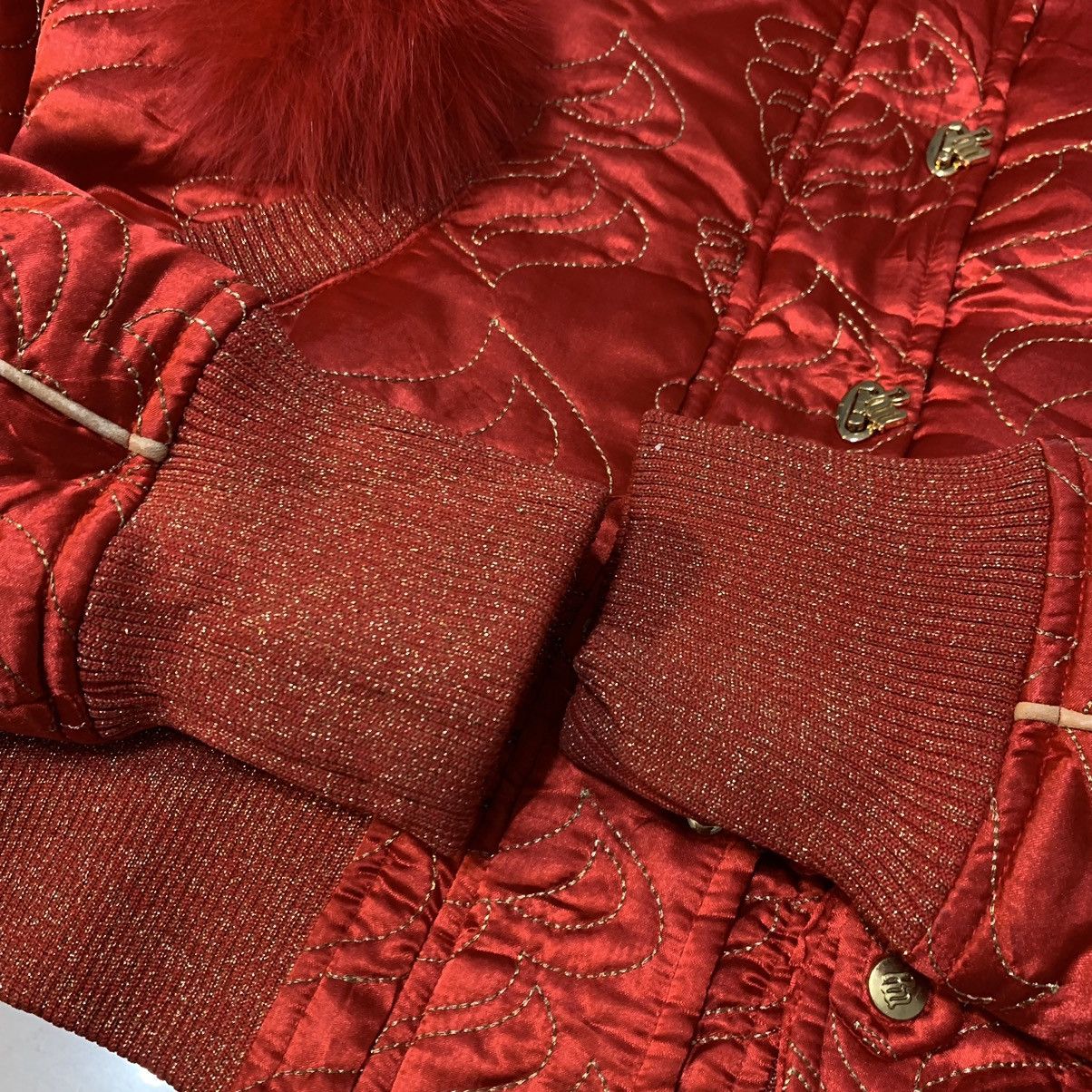 Rocawear Vtg Y2K Rocawear Jacket Embroidered Red Down Cropped Fur Size S / US 4 / IT 40 - 8 Thumbnail