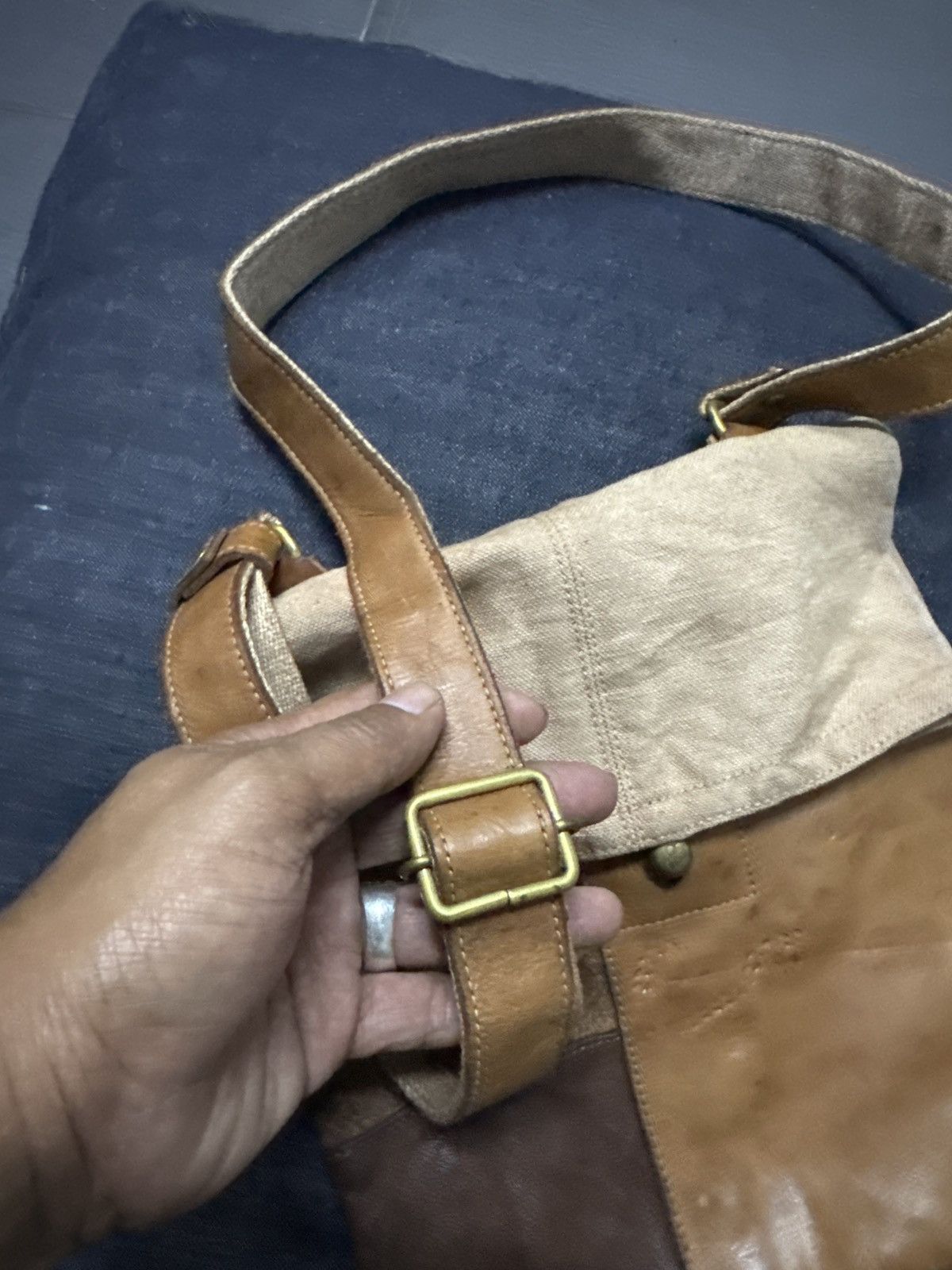 Vintage Japanese Brand Craft Leather Sling bag Size ONE SIZE - 9 Thumbnail
