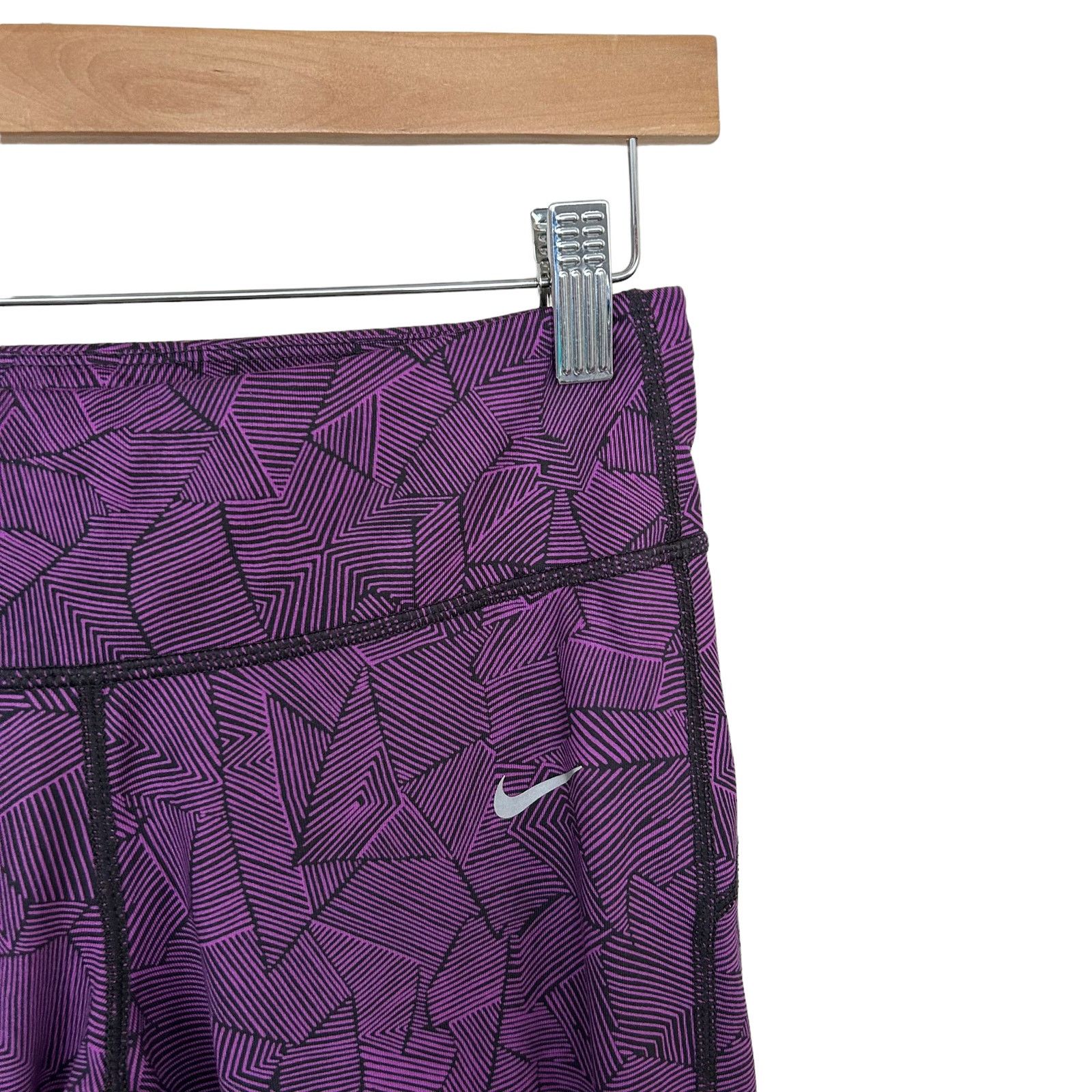 Nike Nike Dri Fit Purple Black Cropped Leggings Sz S Size 27" / US 4 / IT 40 - 2 Thumbnail