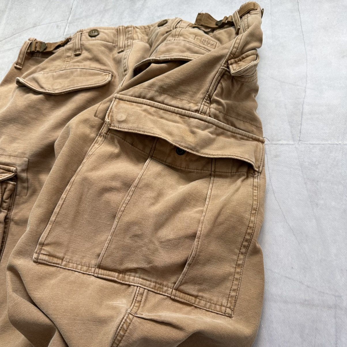 Abercrombie & Fitch RARE Abercrombie Fitch Military Parachute Baggy Cargo Pants Size US 34 / EU 50 - 17 Thumbnail