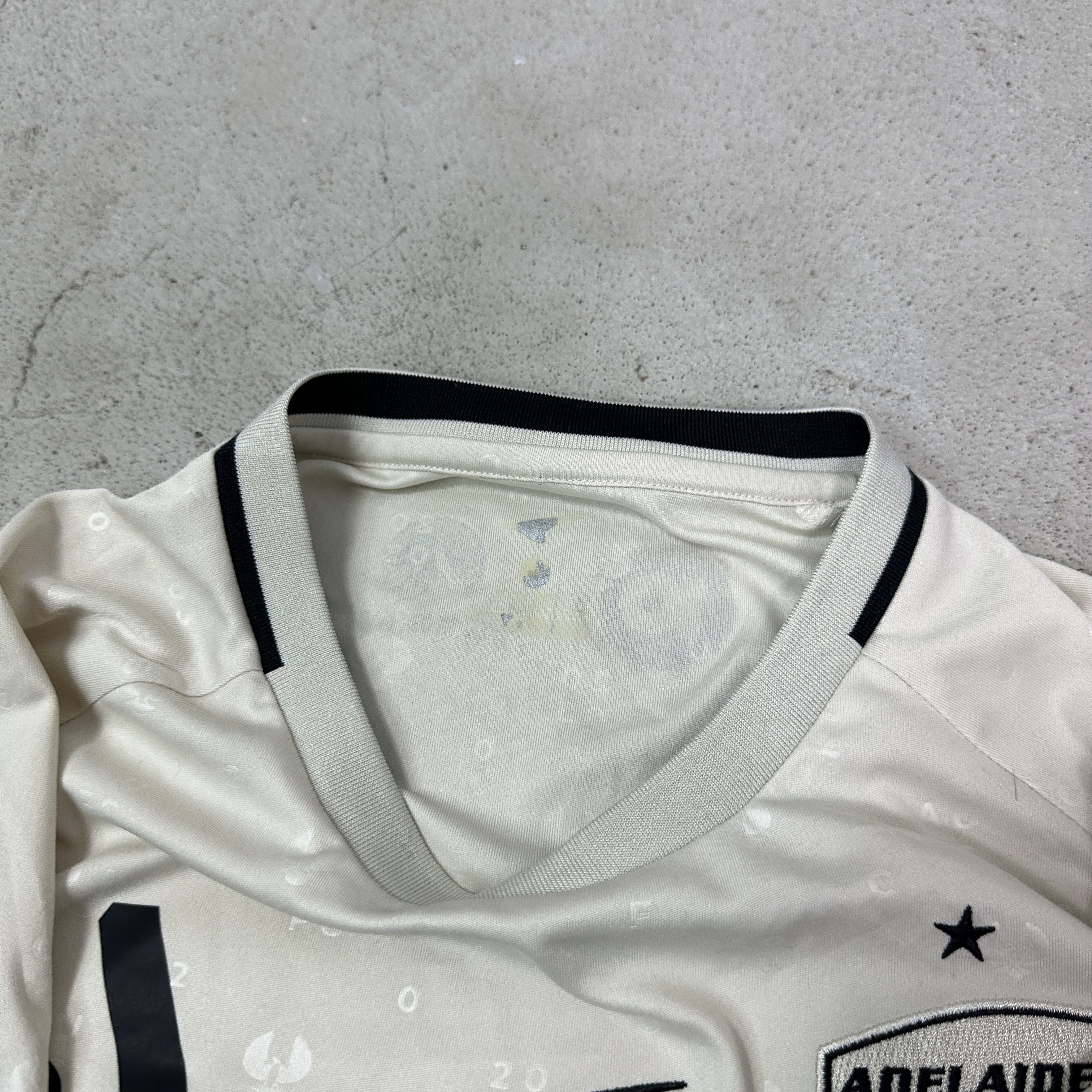 Vintage Vintage Sporty UCAN Adelaide FC 22/23 Away Jersey Y2K Size US M / EU 48-50 / 2 - 3 Thumbnail