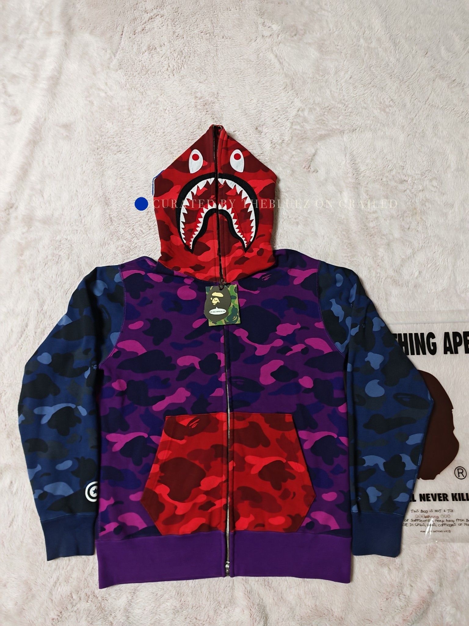 Bape Multi Camo Shark Hoodie - Size L Size US L / EU 52-54 / 3 - 1 Thumbnail
