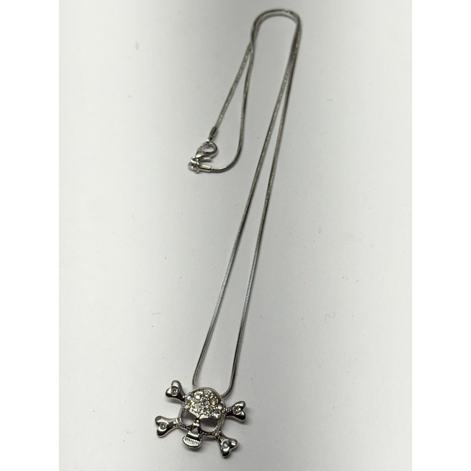 Other Vintage rhinestone skull and bone snake chain necklace Size ONE SIZE - 3 Thumbnail