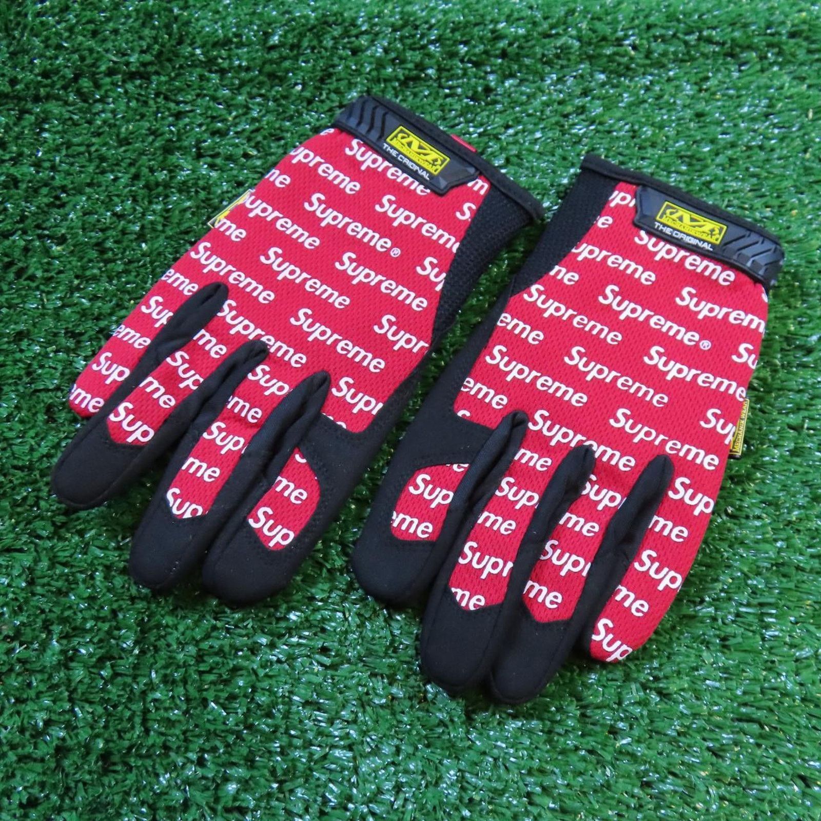 Spyder × Supreme Supreme x Spyder Gloves | Grailed