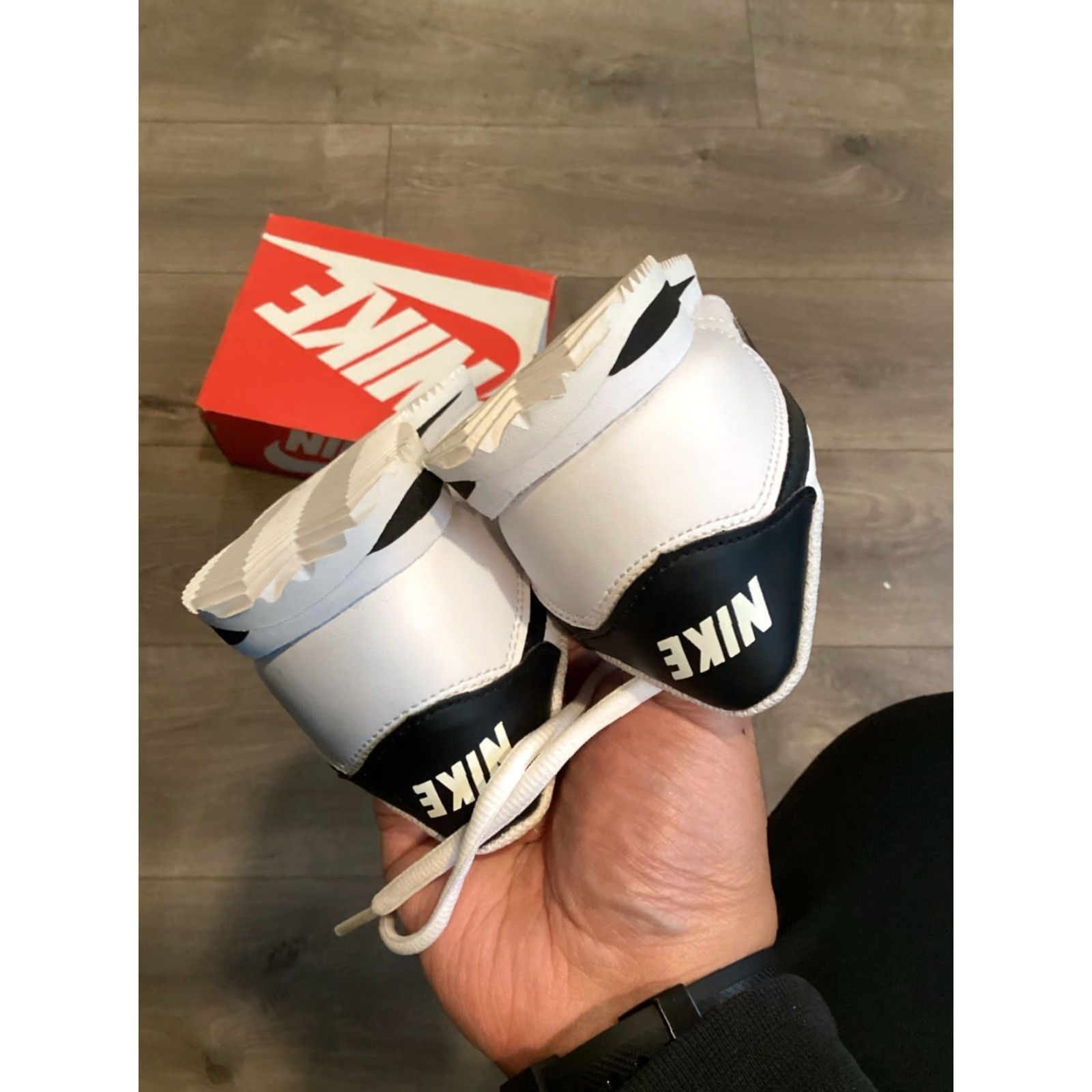 Nike Nike Cortez Basic Leather Sneaker Men White Black 904764-102 Size 4.5 GS US 4.5 Lower Top Lace Up Size US 7 / EU 40 - 7 Thumbnail