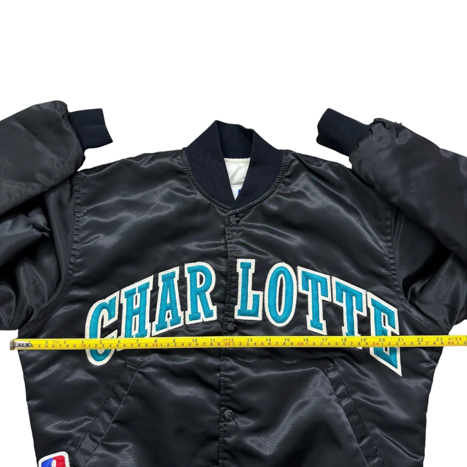 NBA VTG 90s CHARLOTTE HORNETS STARTER BOMBER SATIN JACKET Size US M / EU 48-50 / 2 - 14 Thumbnail
