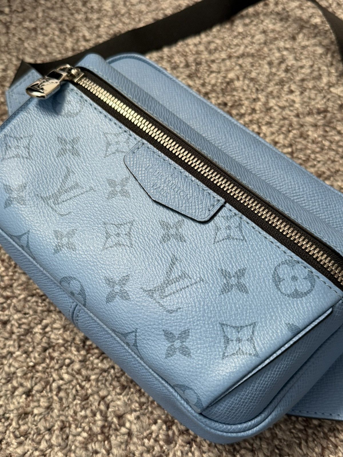 Louis Vuitton Louis Vuitton Blue Bum Bag Size ONE SIZE - 3 Thumbnail