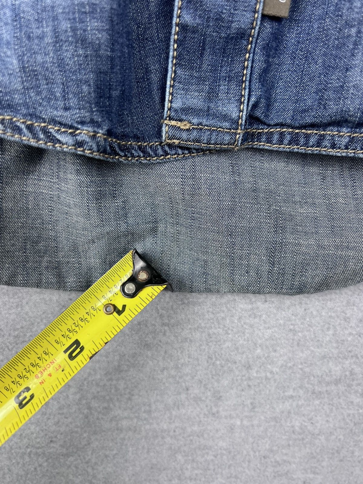 Vintage × Wrangler Wrangler Retro Premium Denim Mens Small Chambray Shirt Pearl Size US S / EU 44-46 / 1 - 3 Thumbnail