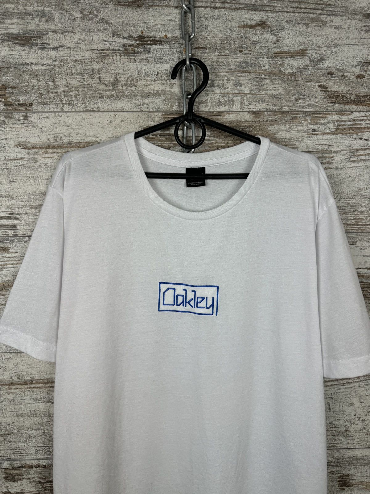 Oakley Mens Vintage Oakley T-shirt centre logo white tee Japanese Size US XL / EU 56 / 4 - 3 Thumbnail