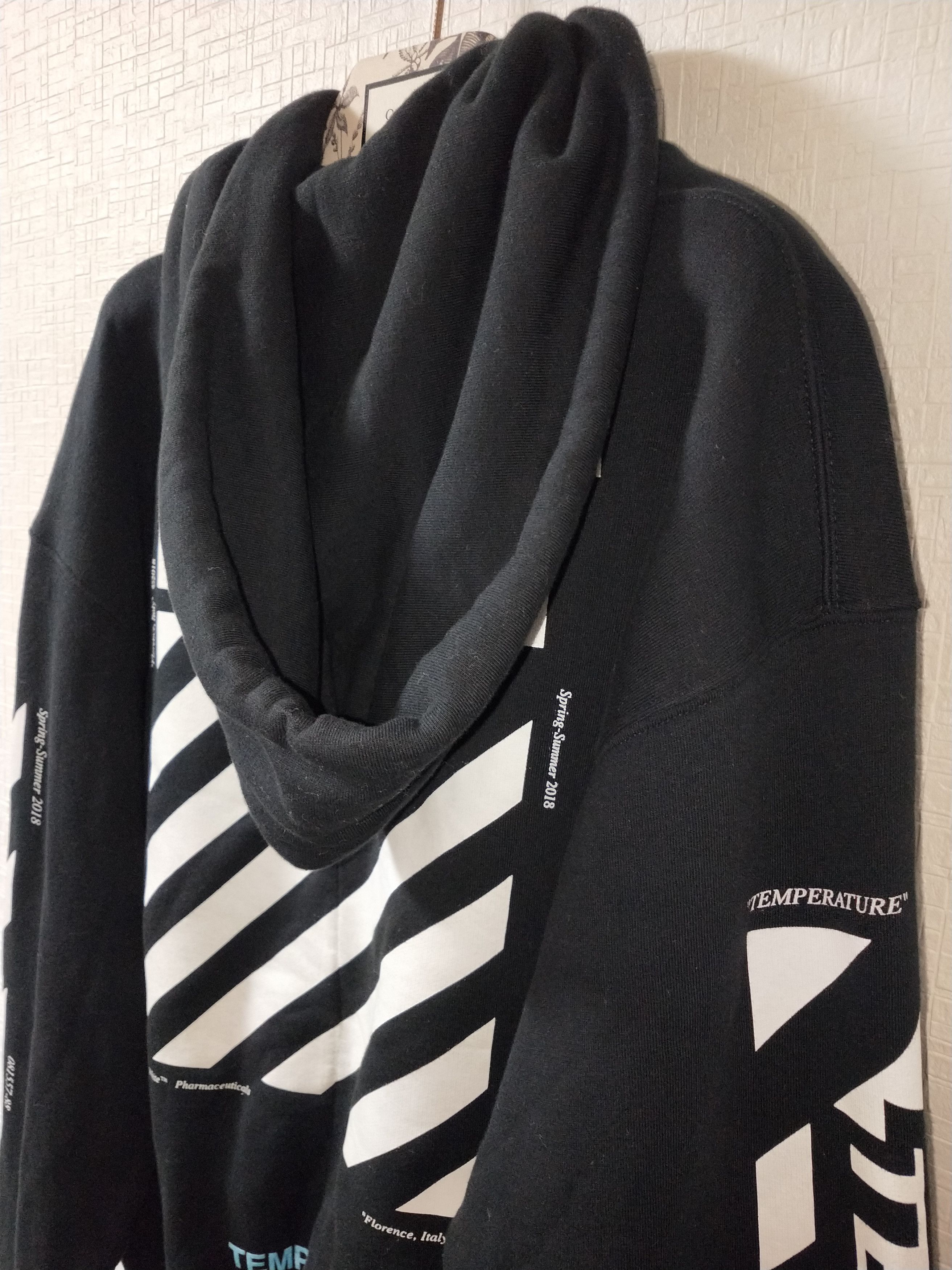 Off-White 'Temperature' Diagonal Hoodie Size US S / EU 44-46 / 1 - 3 Thumbnail