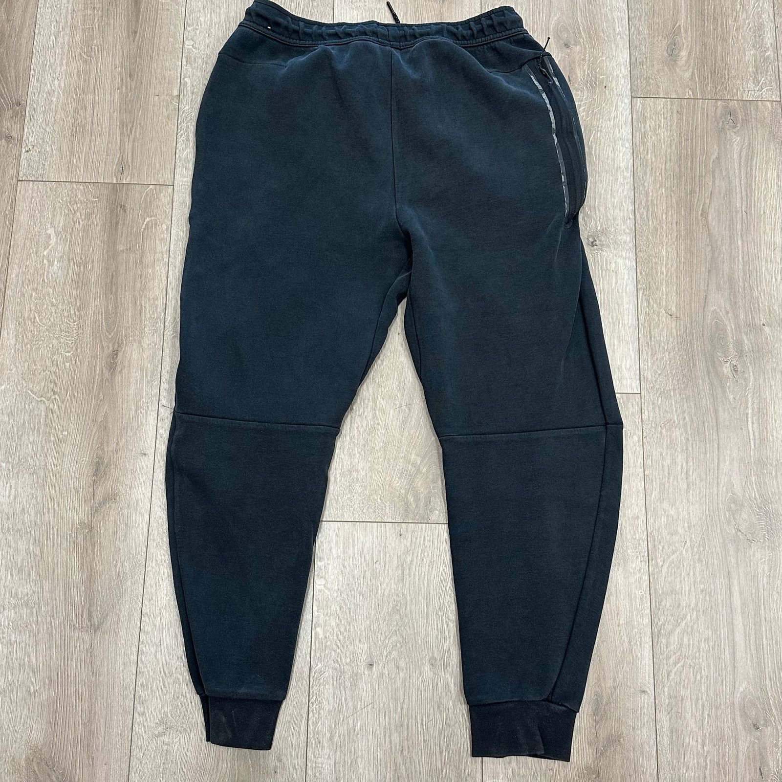 Nike Nike Sportswear Tech Fleece Jogger Sweatpants size Large L Size US 32 / EU 48 - 4 Thumbnail