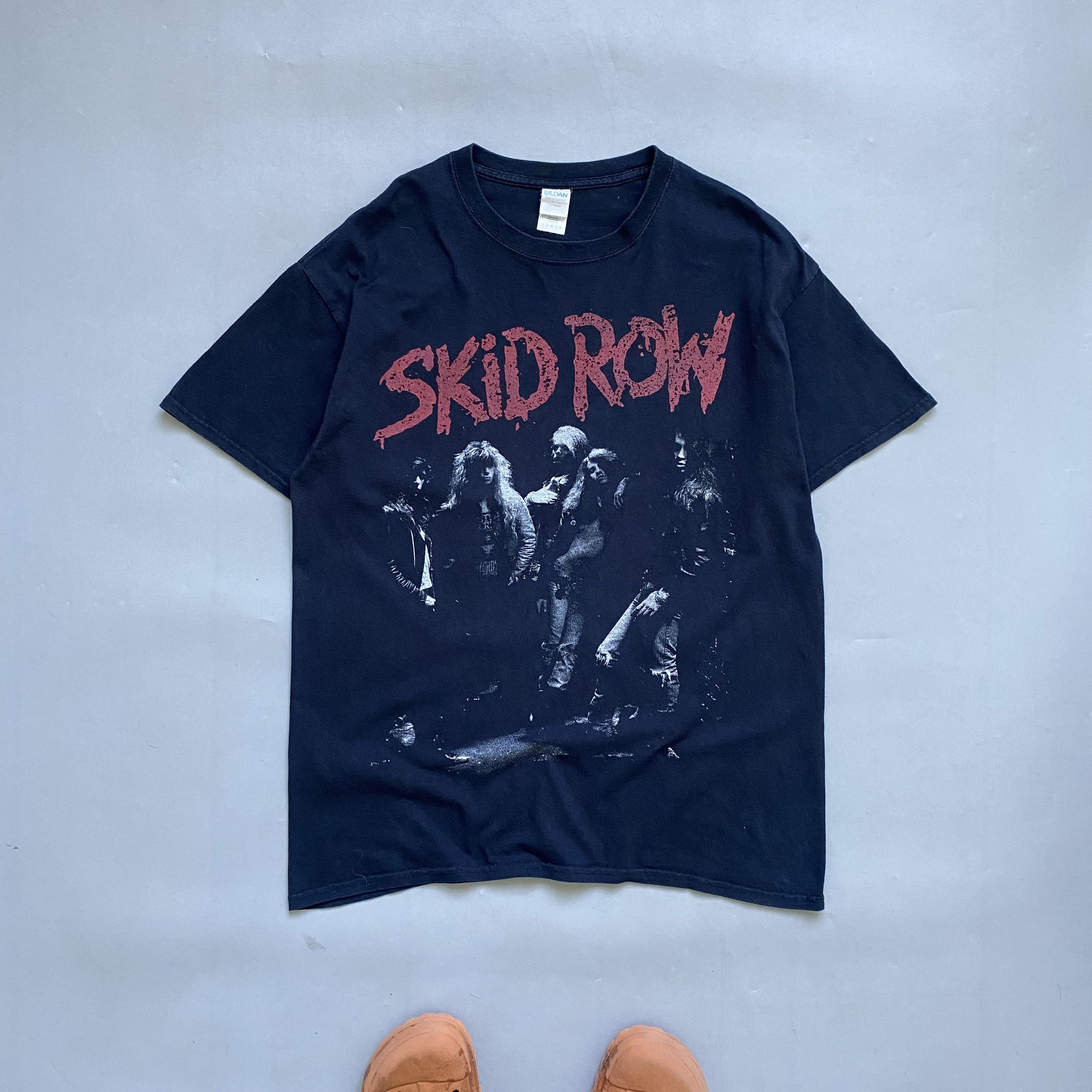 Band Tees 🎸 Vintage SKID ROW rock band tee Y2K heavy metal Size US M / EU 48-50 / 2 - 1 Thumbnail