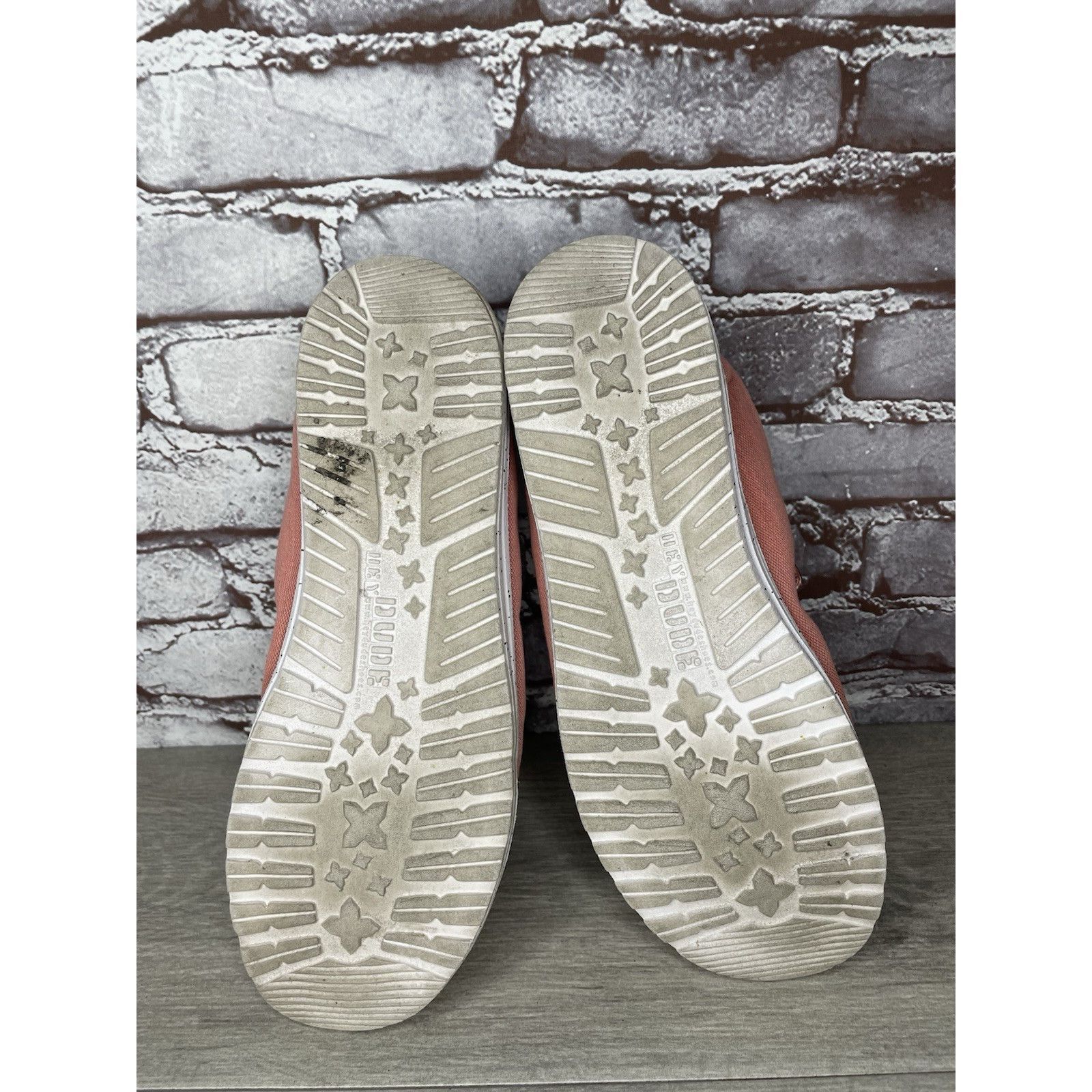 Other Hey Dude Shoes Wally Washed Pink Fabric Slip On Comfort Shoe Size US 13 / EU 46 - 22 Thumbnail