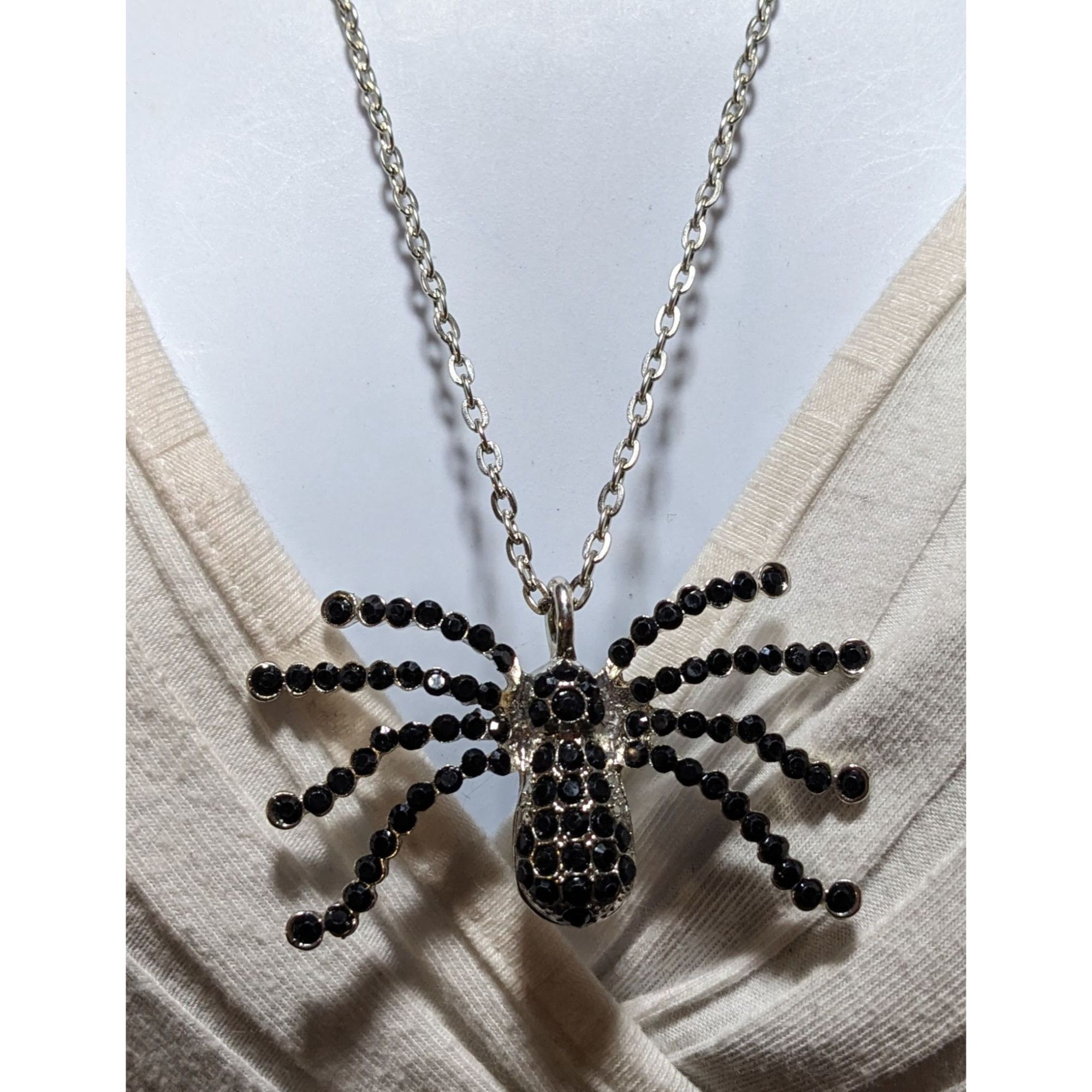 Other Witchy Gothic Rhinestone Spider Pendant Necklace Size ONE SIZE - 2 Thumbnail