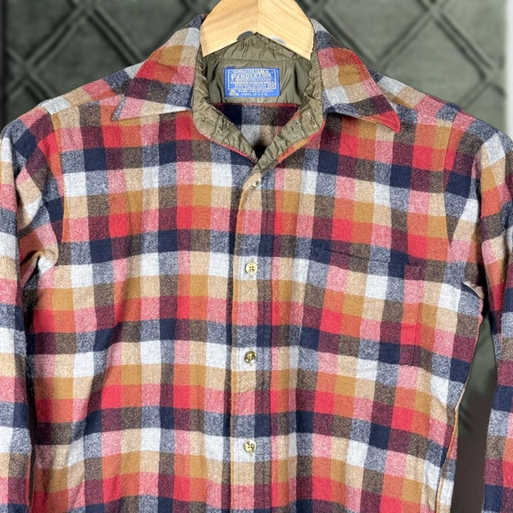 Pendleton VINTAGE Pendleton Shirt Mens Button-Up Long Sleeve Orange Plaid USA Made Size Medium Size US M / EU 48-50 / 2 - 1 Thumbnail