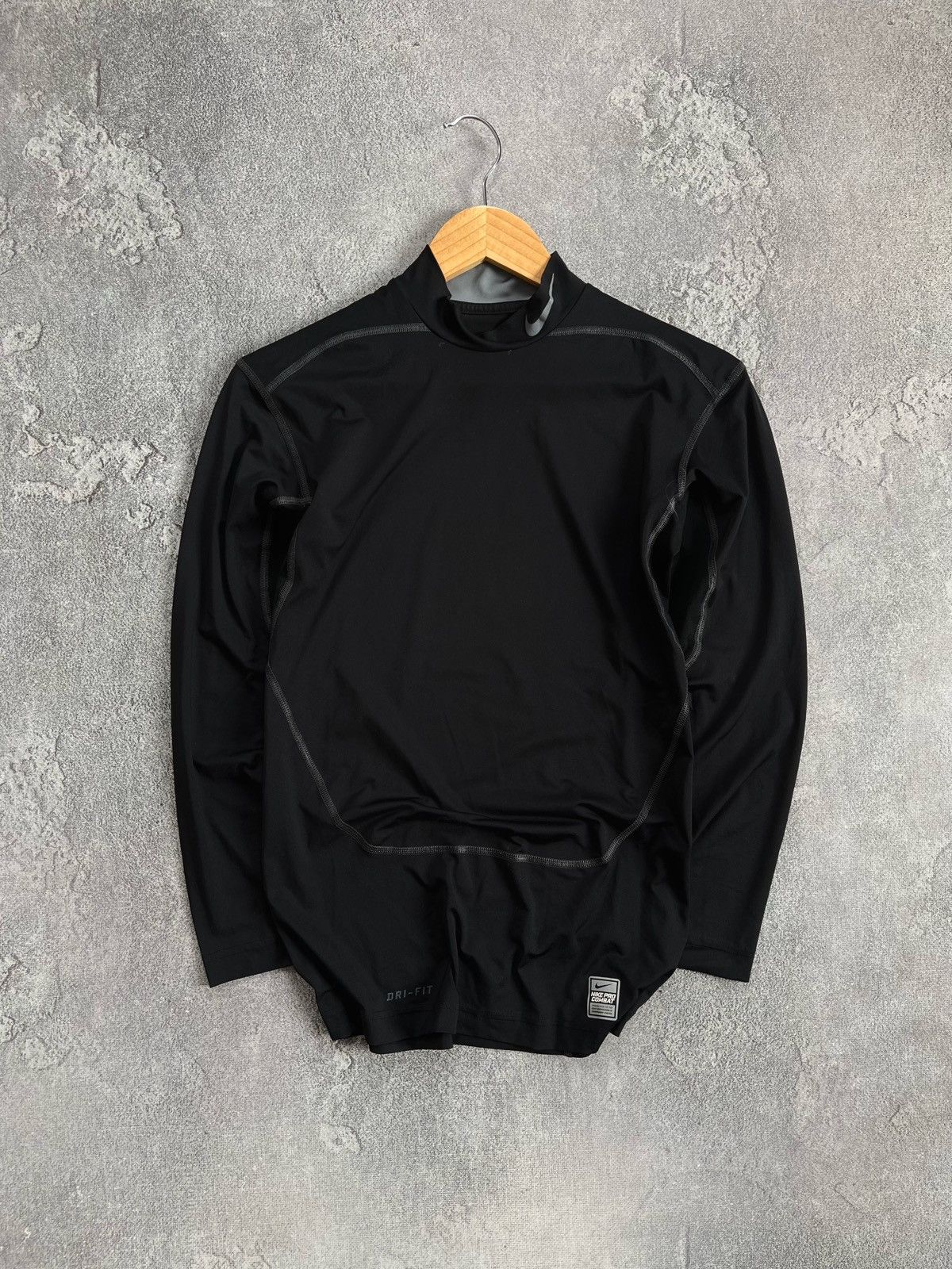 Nike Nike Pro Combat Long Sleeve Top Compression Dri-Fit Size M Size US M / EU 48-50 / 2 - 1 Thumbnail