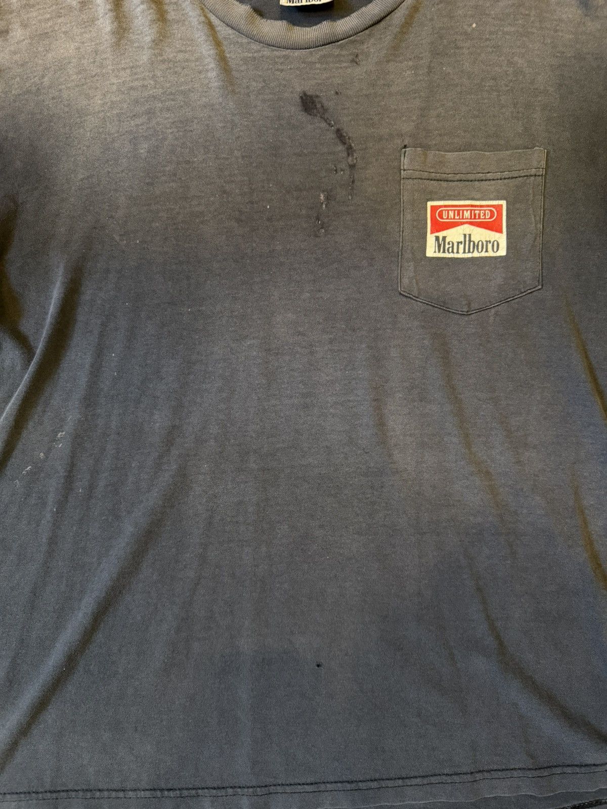Marlboro Marlboro 1990s Faded Vintage T-Shirt Size US XL / EU 56 / 4 - 4 Thumbnail