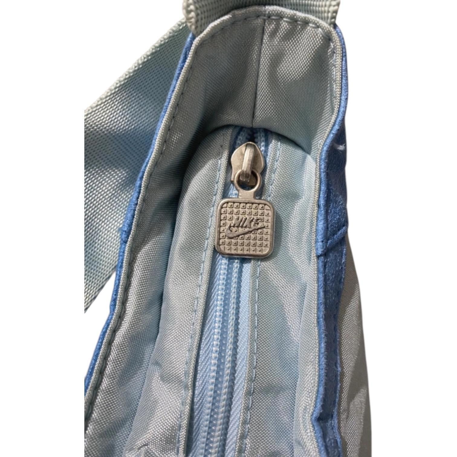 Nike The Nike Mini Baguette Sneaker Sole Bag Size ONE SIZE - 6 Thumbnail