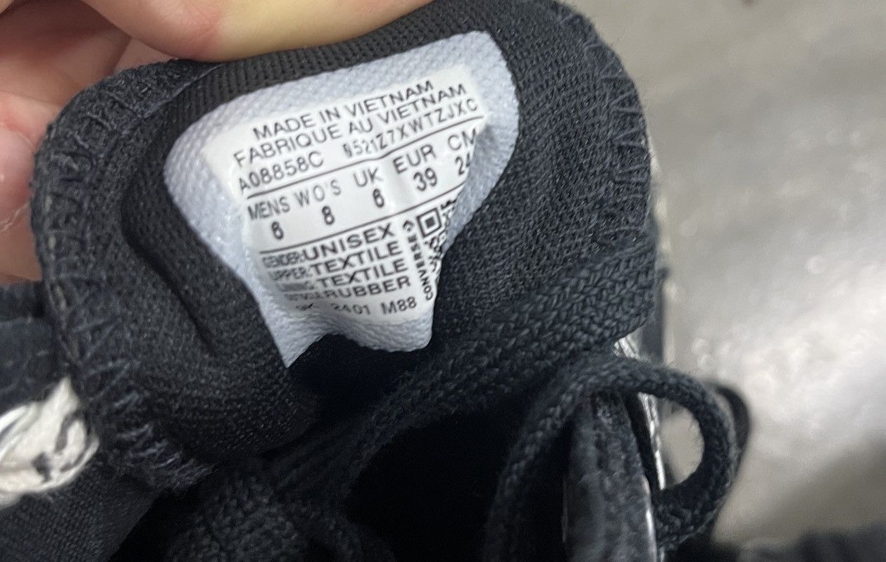 Converse × Feng Chen Wang Converse Feng Chen Wang x Chuck 70 2-in-1 Low Sneaker Size US 6 / EU 39 - 10 Thumbnail