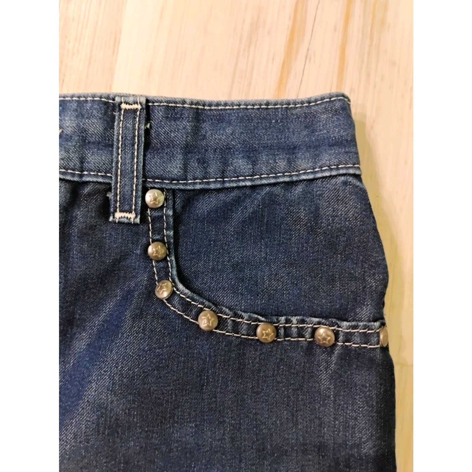 Vintage VINTAGE Rockies Jeans Western 25x32 Women Blue Denim Studded Shimmer Relaxed 90s? No, wait. Size 42" / US 20 - 4 Thumbnail