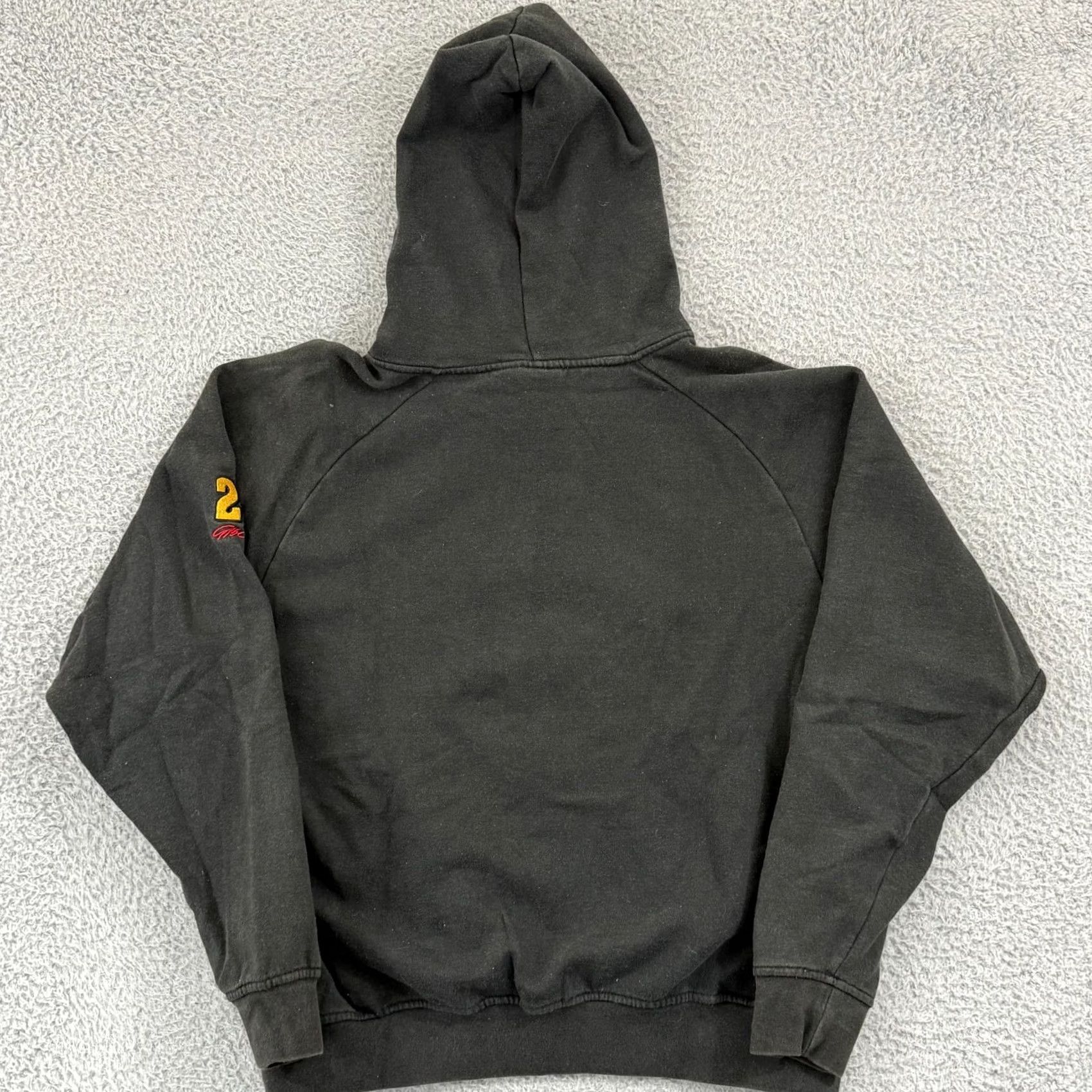 NASCAR VINTAGE Jeff Gordon Sweatshirt Hoodie Adult Medium Black Nascar 90s Sport Dupont Logo Graphic Print 90s Mens Hoodie Size US M / EU 48-50 / 2 - 2 Thumbnail