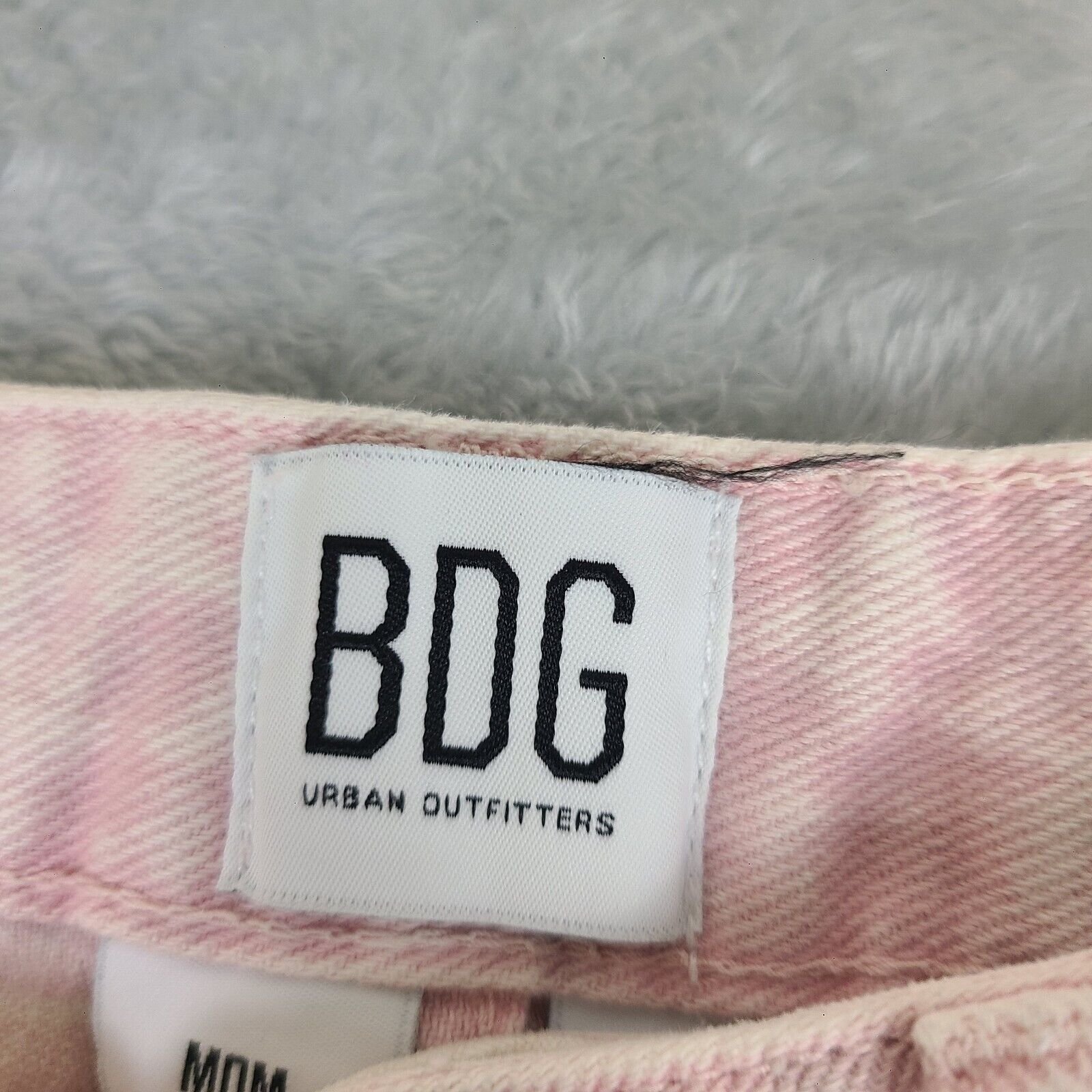 Urban Outfitters BDG urban outfitters Mom Jeans Womens size W25 pink acid was Size 25" / US 0 / IT 36 - 2 Thumbnail