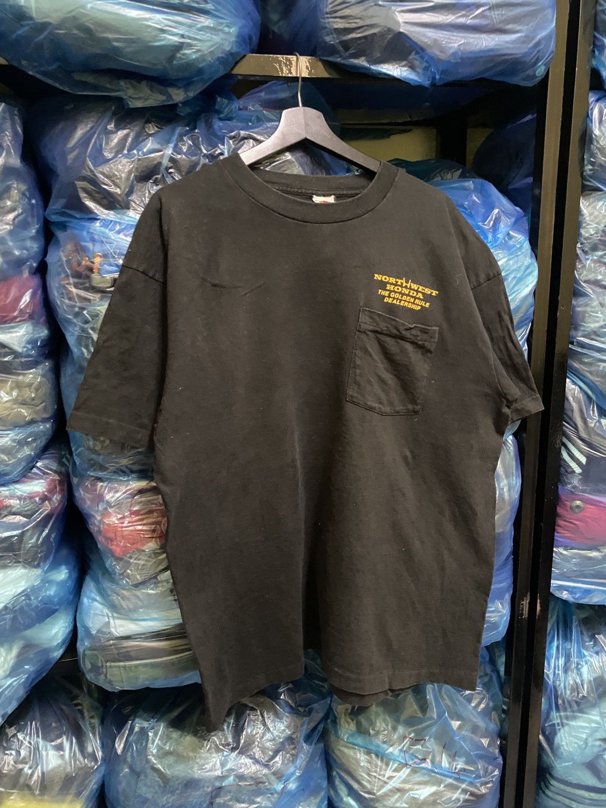 Honda VINTAGE 90S NORTWEST HONDA DEALERSHIP SINGLE POCKET TEE Size US XL / EU 56 / 4 - 3 Thumbnail