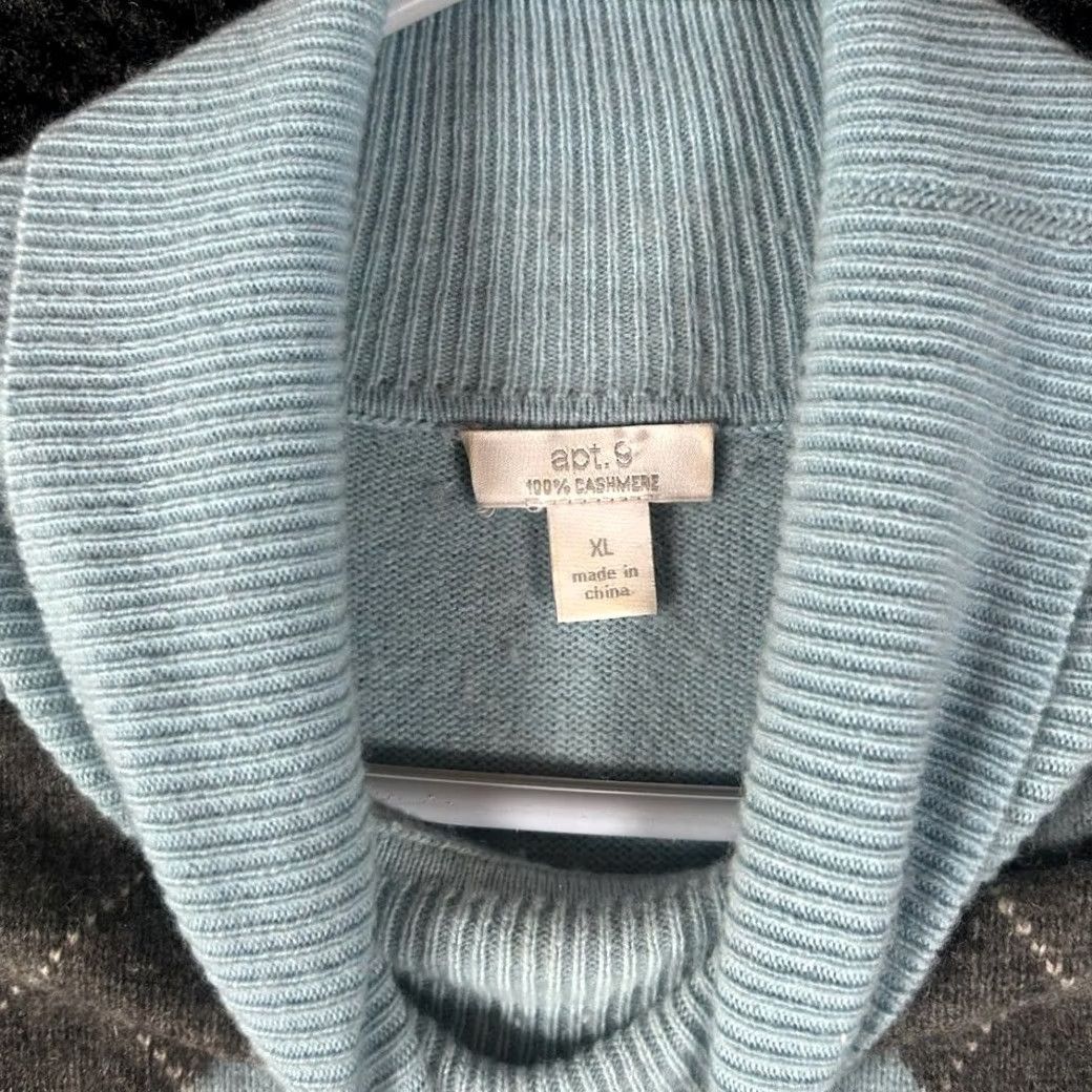 Vintage Apt 9 Women's XL Blue Cashmere Turtleneck Pullover Argyle Sweater Size XL / US 12-14 / IT 48-50 - 2 Thumbnail