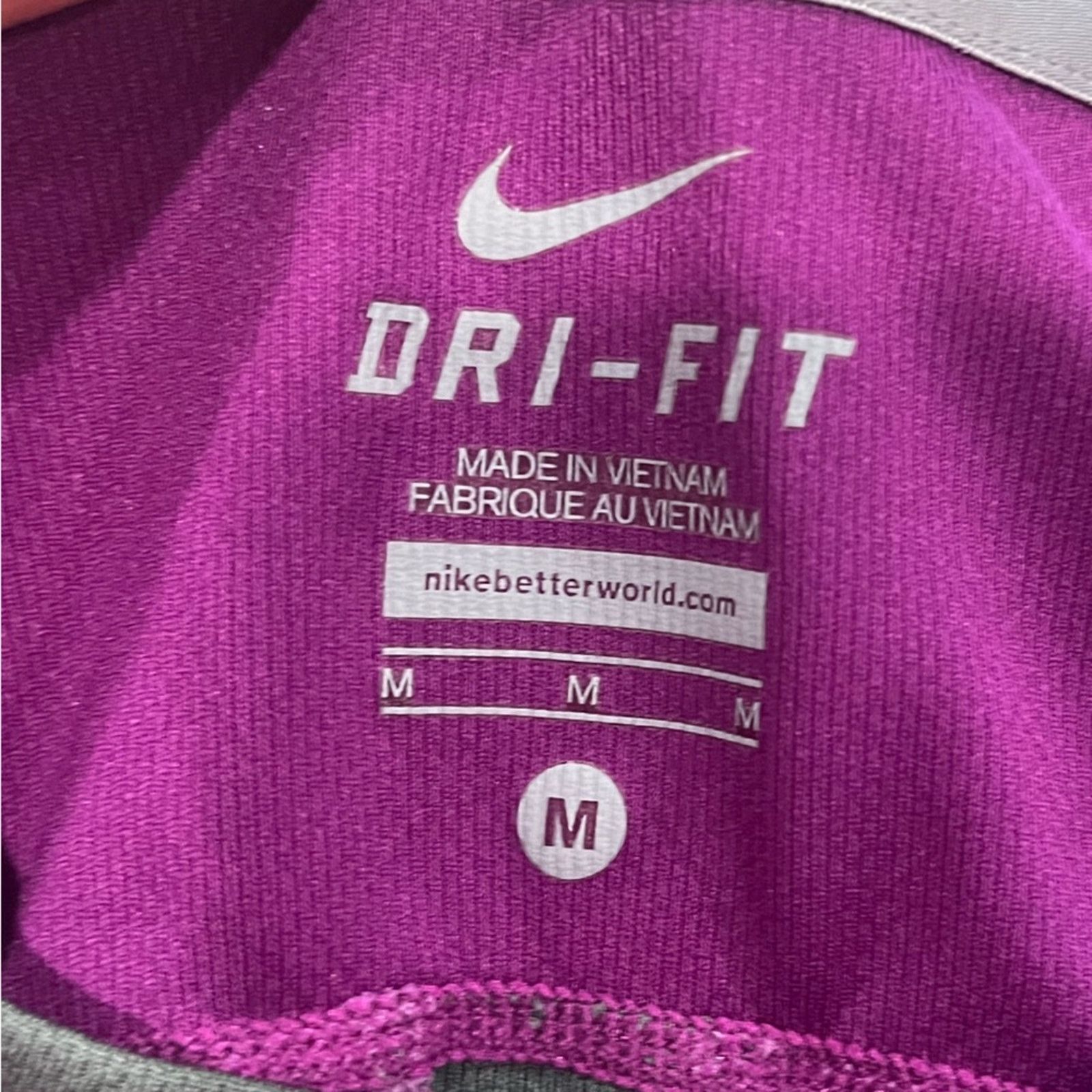 Nike Nike Dri-Fit T-Shirt Mesh Vented Short Sleeve Fitted Size M Size M / US 6-8 / IT 42-44 - 4 Thumbnail