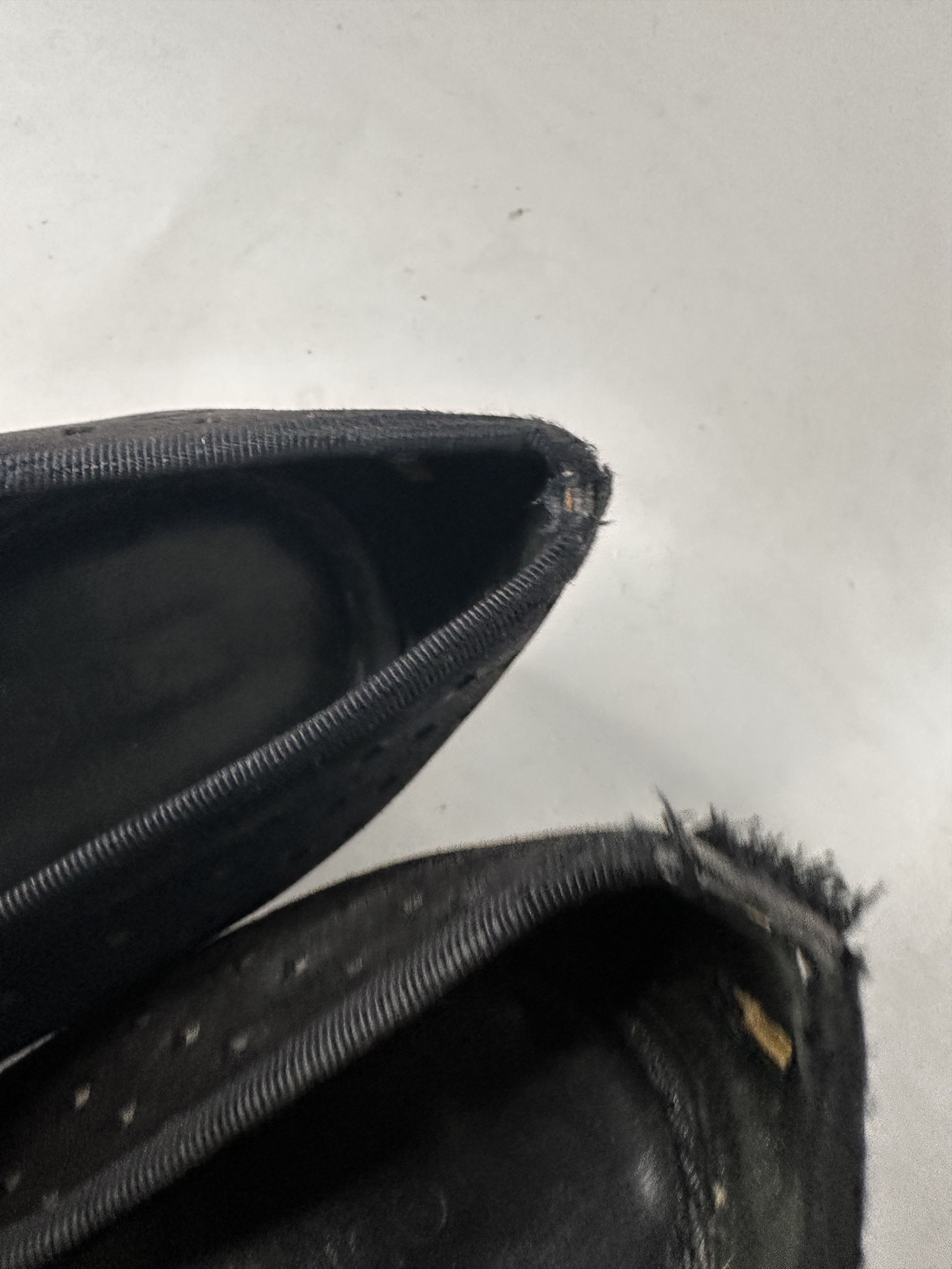 Louis Vuitton Louis Vuitton Montaigne Black Velvet Logo Loafer Size 8.5Uk. Size US 8.5 / EU 41-42 - 9 Thumbnail