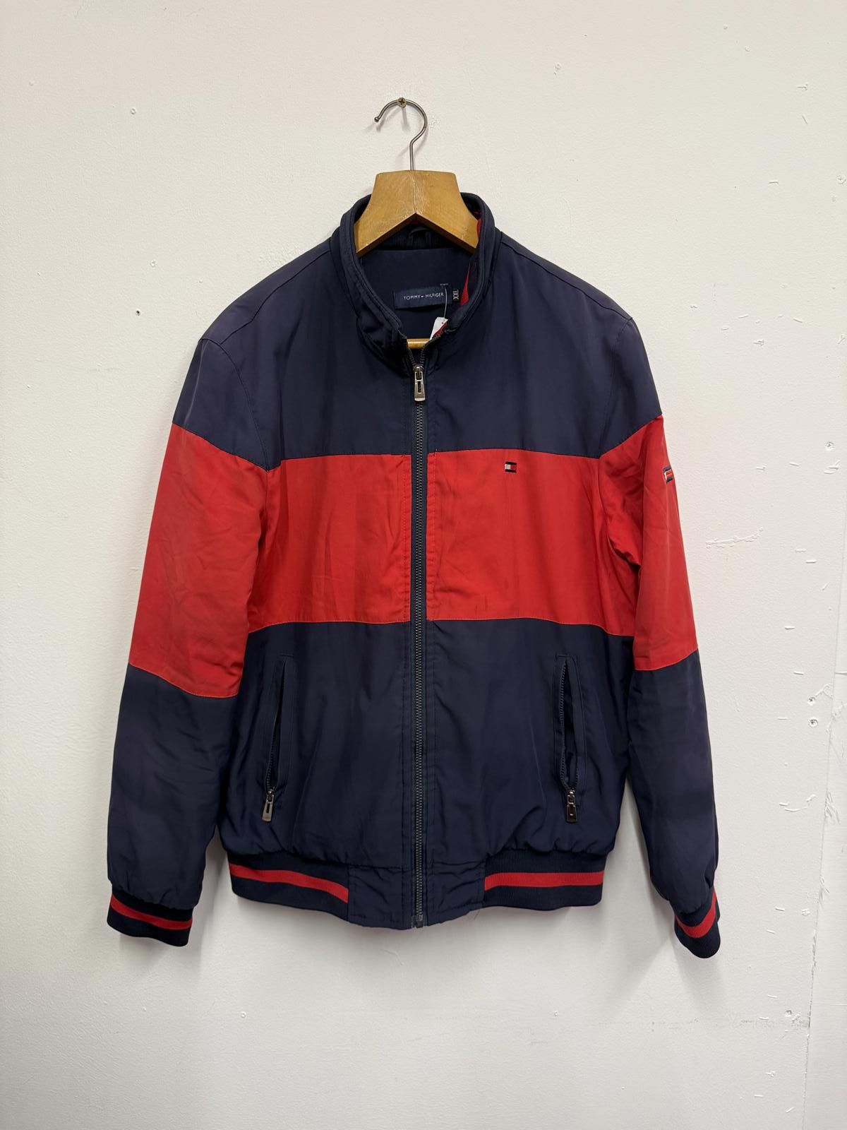 Tommy Hilfiger Tommy Hilfiger Men's XXL Navy and Red Colour Block Jacket Size US XXL / EU 58 / 5 - 1 Thumbnail