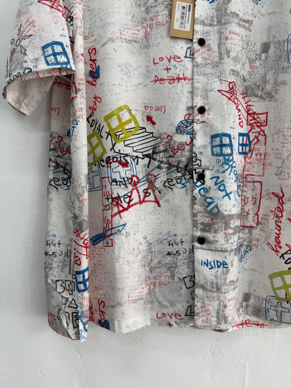 Ksubi new ksubi medium m short sleeve resort shirt scrawler white Size US M / EU 48-50 / 2 - 3 Thumbnail