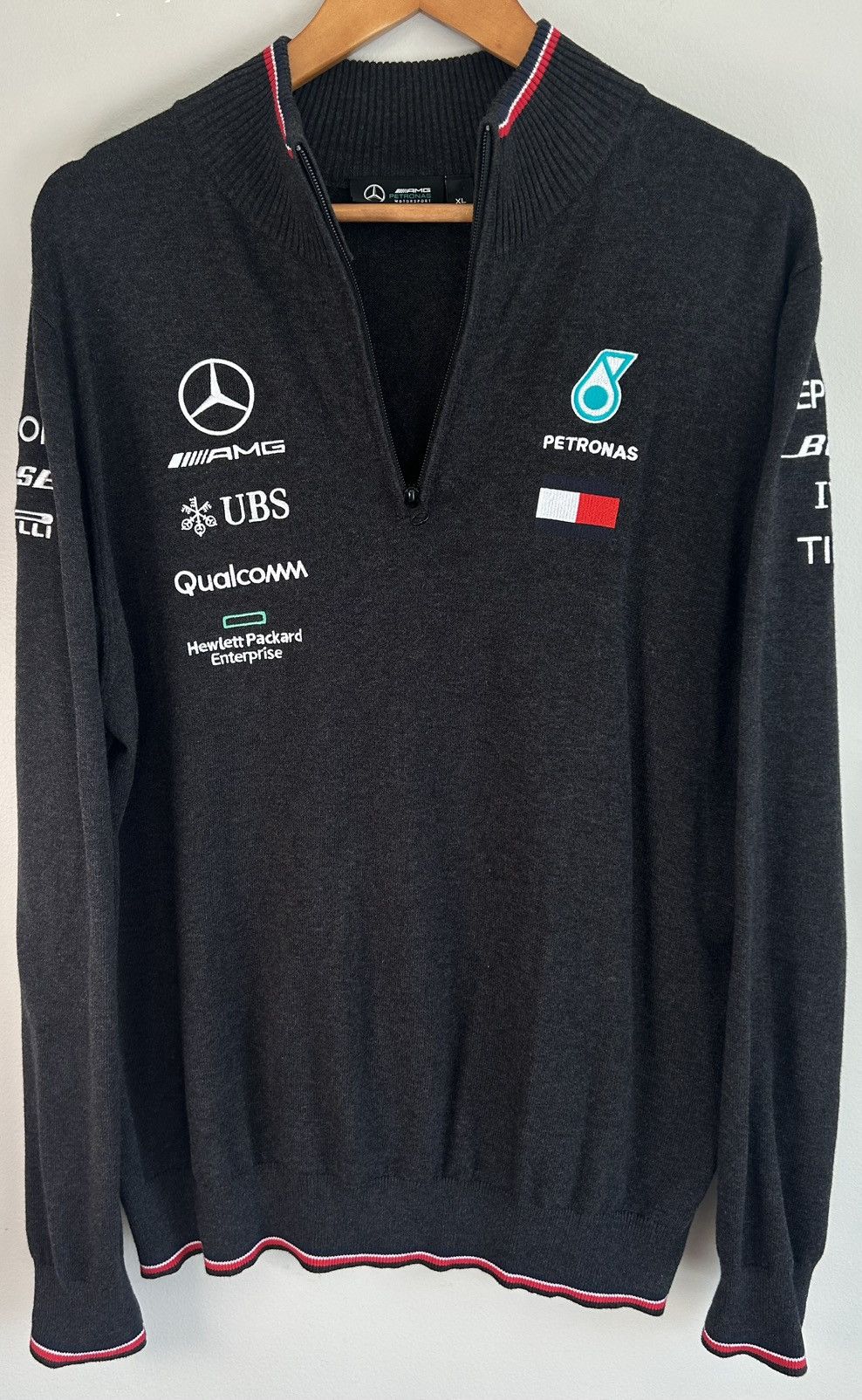 Mercedes-Benz Mercedes AMG Petronas Motorsport F1T Team 2019 Official m Size US XL / EU 56 / 4 - 10 Thumbnail