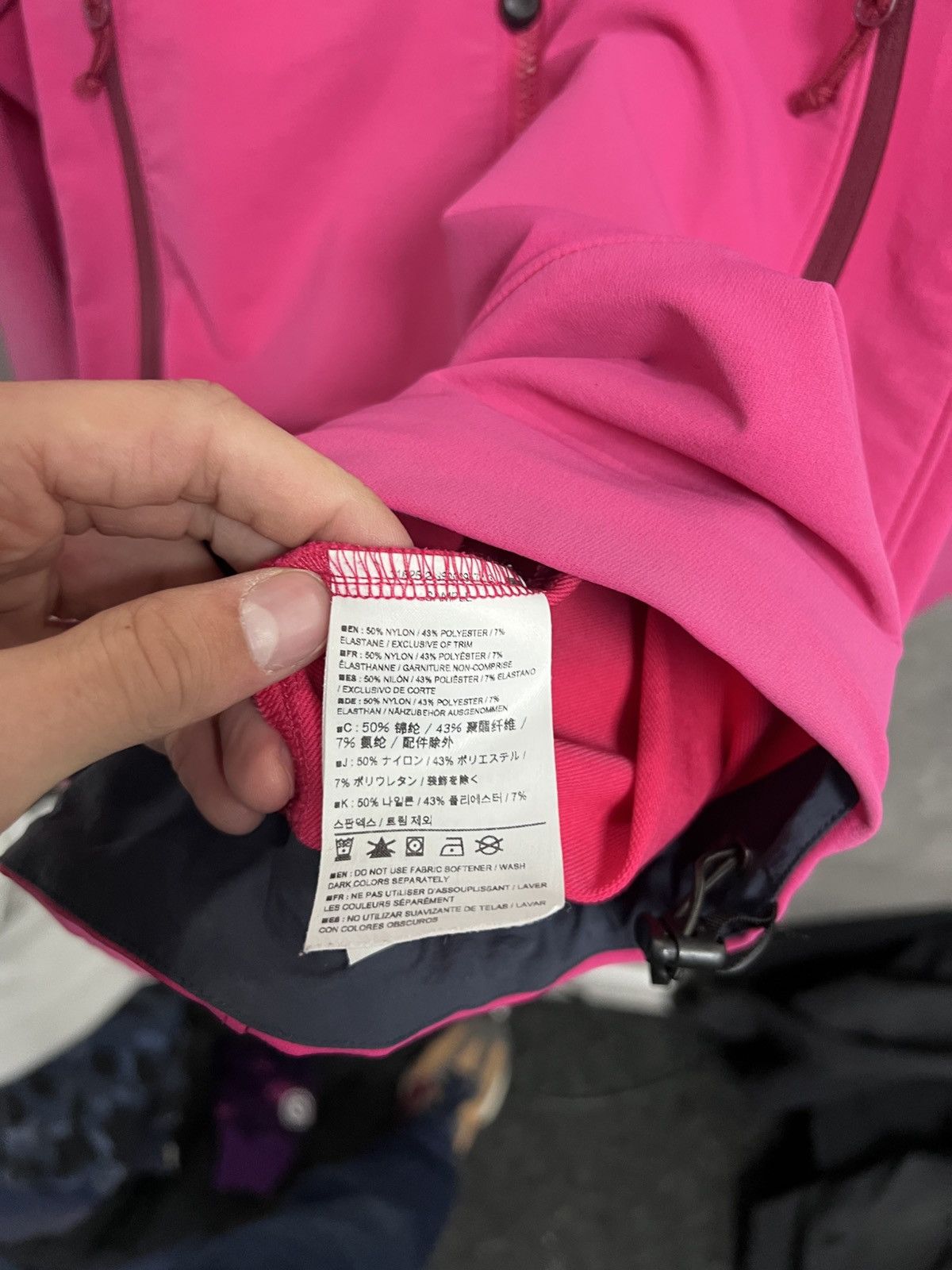 Arc'teryx Vintage Arcteryx Gore-Tex Jacket Softshell Size M Size M / US 6-8 / IT 42-44 - 7 Thumbnail