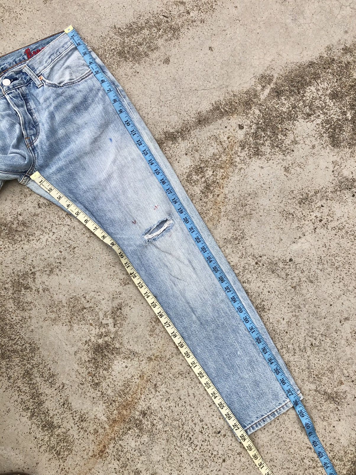Levi's SELVEDGE LEVIS 501 DISTRESSED JEANS Size 30" / US 8 / IT 44 - 13 Thumbnail