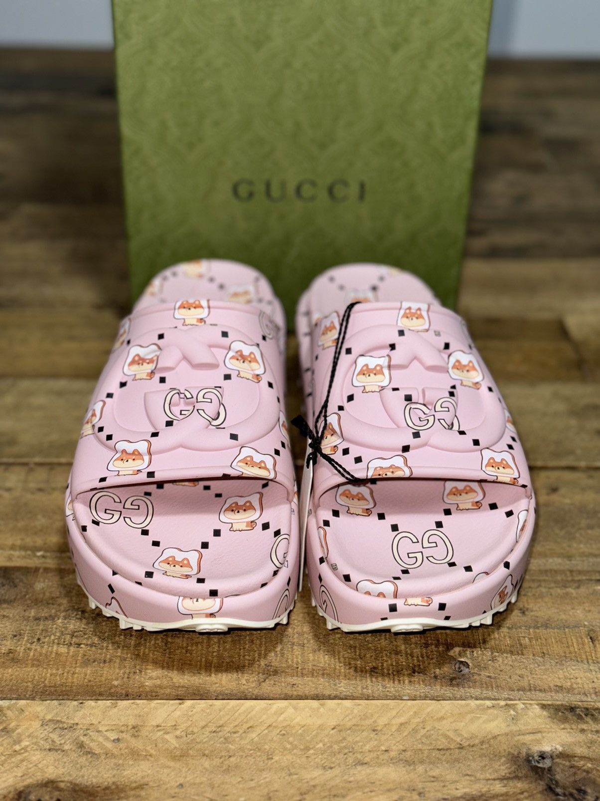 Gucci Pikarar Platform Sandals