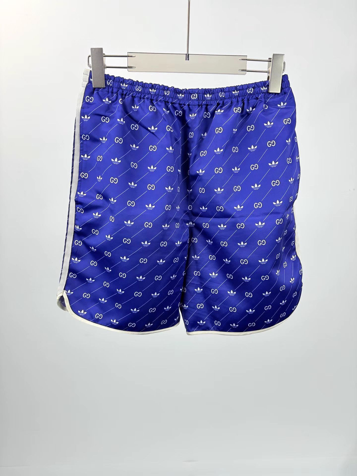 Gucci Blue Patterned Shorts Size 28 Size US 28 / EU 44 - 1 Thumbnail