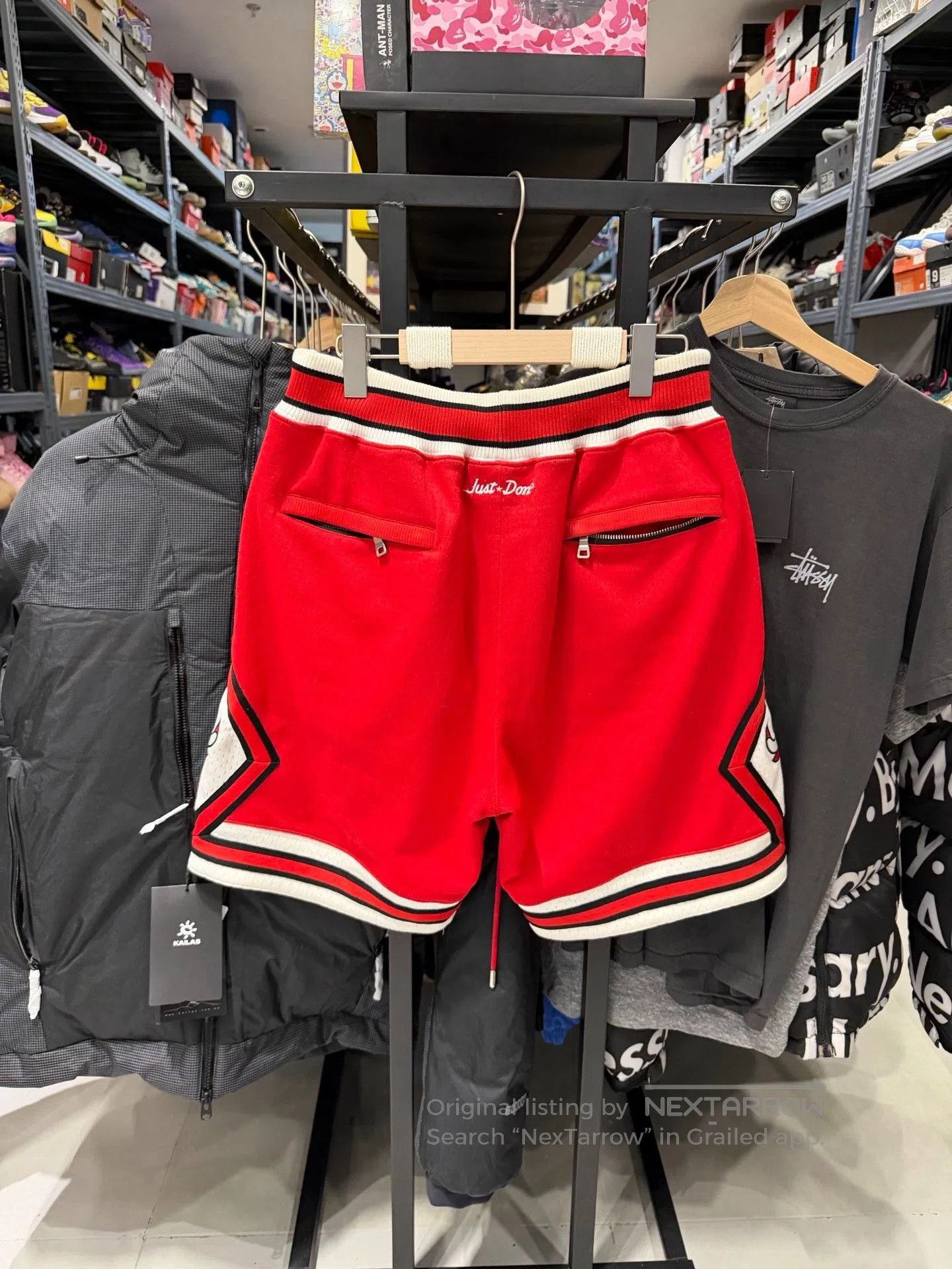 Just Don Mitchell & Ness Just Don Bulls Shorts. Size US 32 / EU 48 - 2 Thumbnail