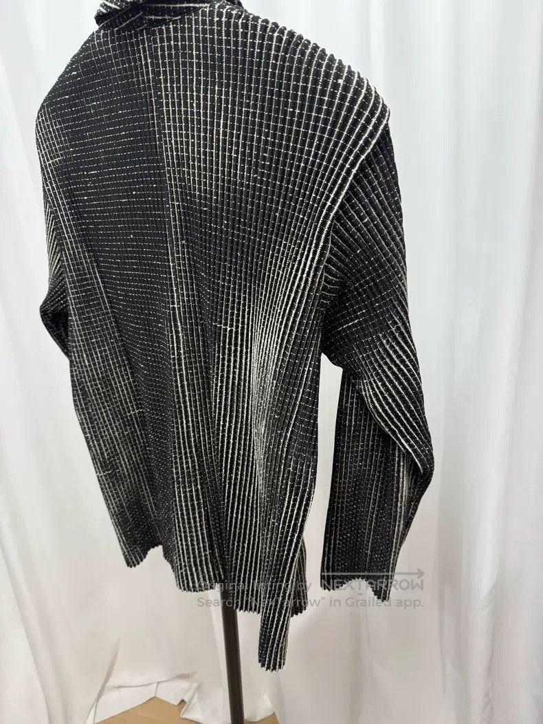 Issey Miyake Issey Miyake Irregular Dyeing Ruffled Jacket Size US S / EU 44-46 / 1 - 6 Thumbnail