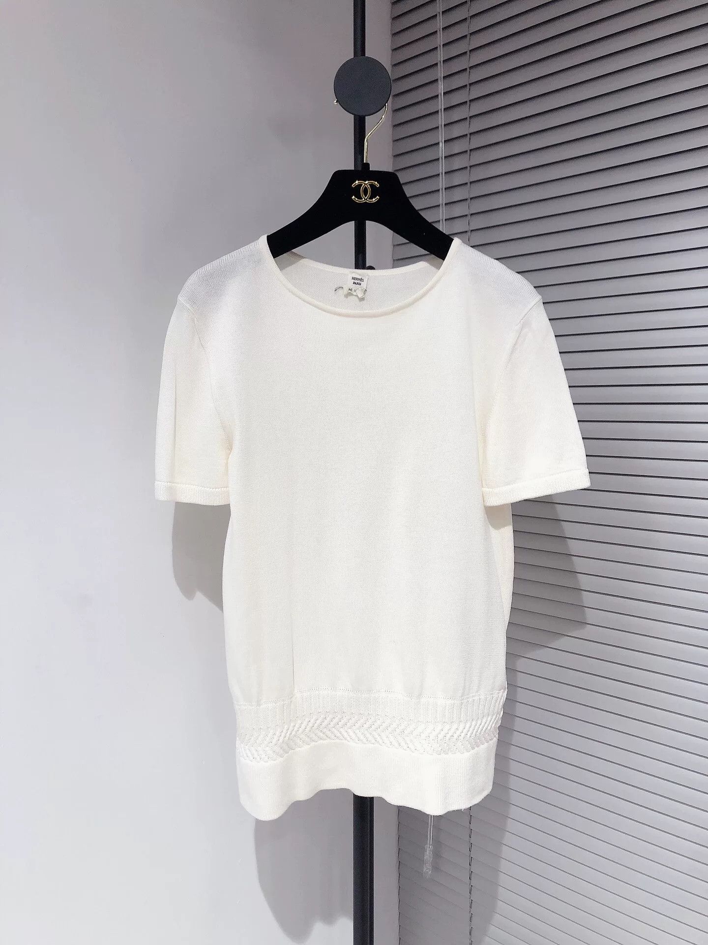 Hermes Hermes White Knit Short Sleeve Top Size US S / EU 44-46 / 1 - 1 Thumbnail