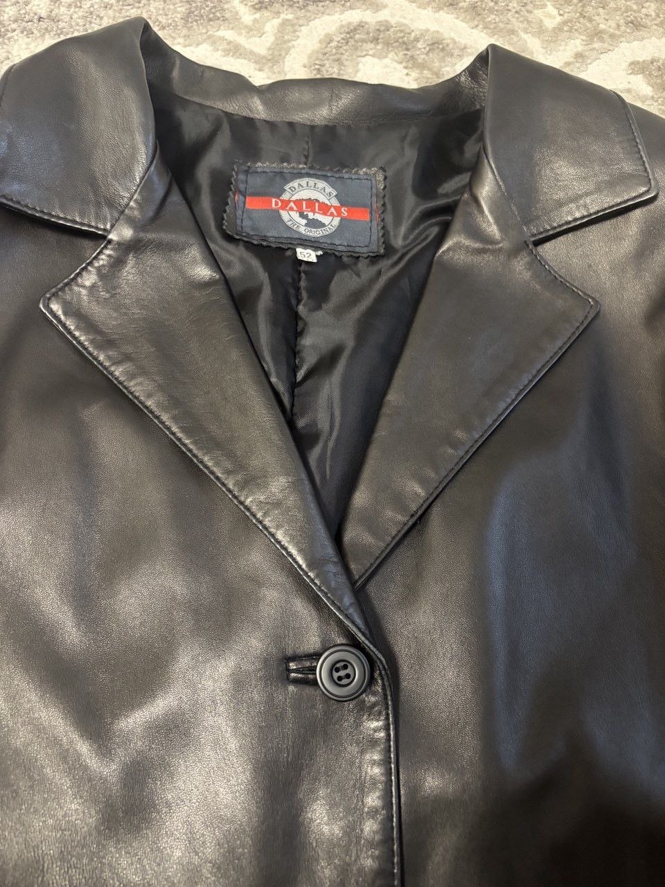 Vintage Vintage Dallas Black Leather Blazer/Coat Vera Lavorazione Size US L / EU 52-54 / 3 - 9 Thumbnail
