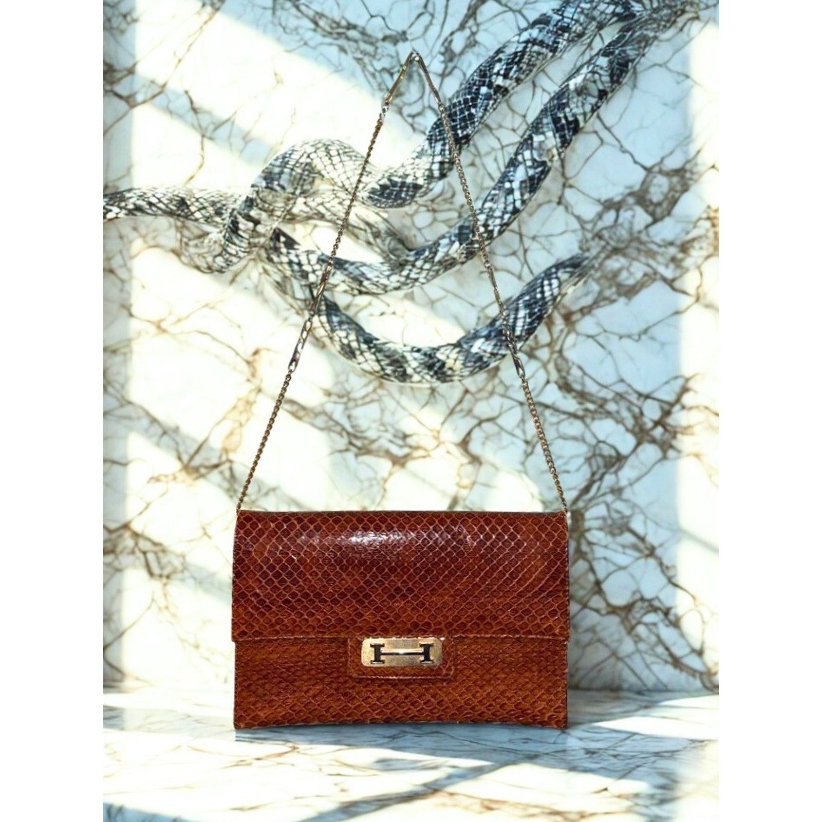 Bergdorf Goodman Bergdorf Goodman Snakeskin Leather Shoulder Bag Gold Chain Size ONE SIZE - 1 Thumbnail
