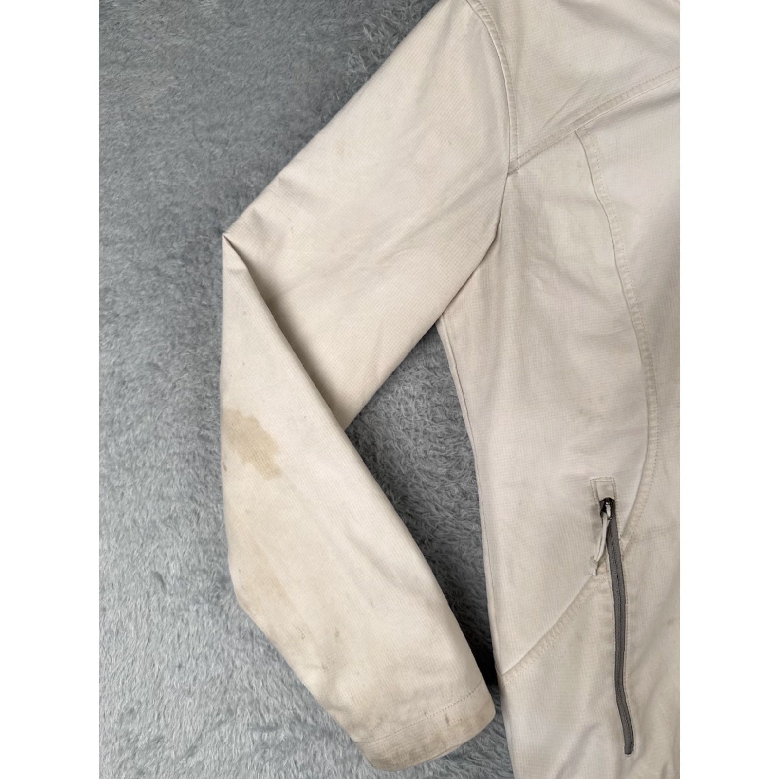The North Face The North Face Jacket Women L Beige Windwall Full Zip Hood - Regular, Solid, Embroidered Logo, Polyester, Lightweight? Size L / US 10 / IT 46 - 7 Thumbnail
