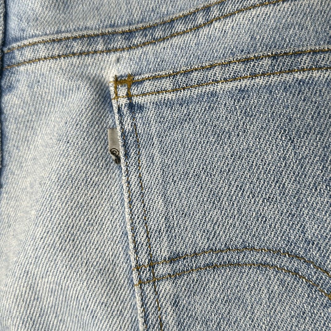 Levi's VINTAGE Levi's Silver Medal Jeans Mens W38 L30 Blue Denim Light Wash Skater Jeans Mens - Size 38 — Blue Denim Light Wash Straight Leg Size US 38 / EU 54 - 5 Thumbnail