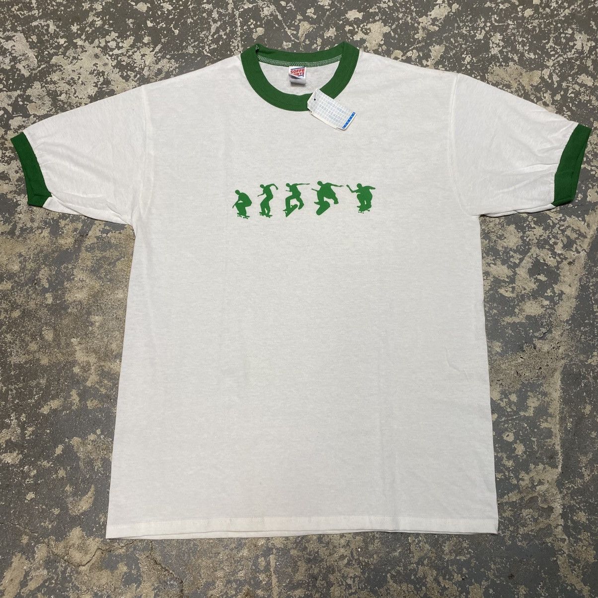 Vintage Vintage Skate KickFlip Green Ringer Tshirt Urban Outfitter Size US L / EU 52-54 / 3 - 1 Thumbnail