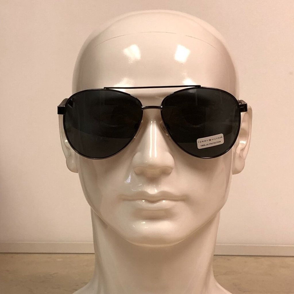 Tommy Hilfiger Tommy Hilfiger Black & Gray Aviator Sunglasses Size ONE SIZE - 1 Thumbnail