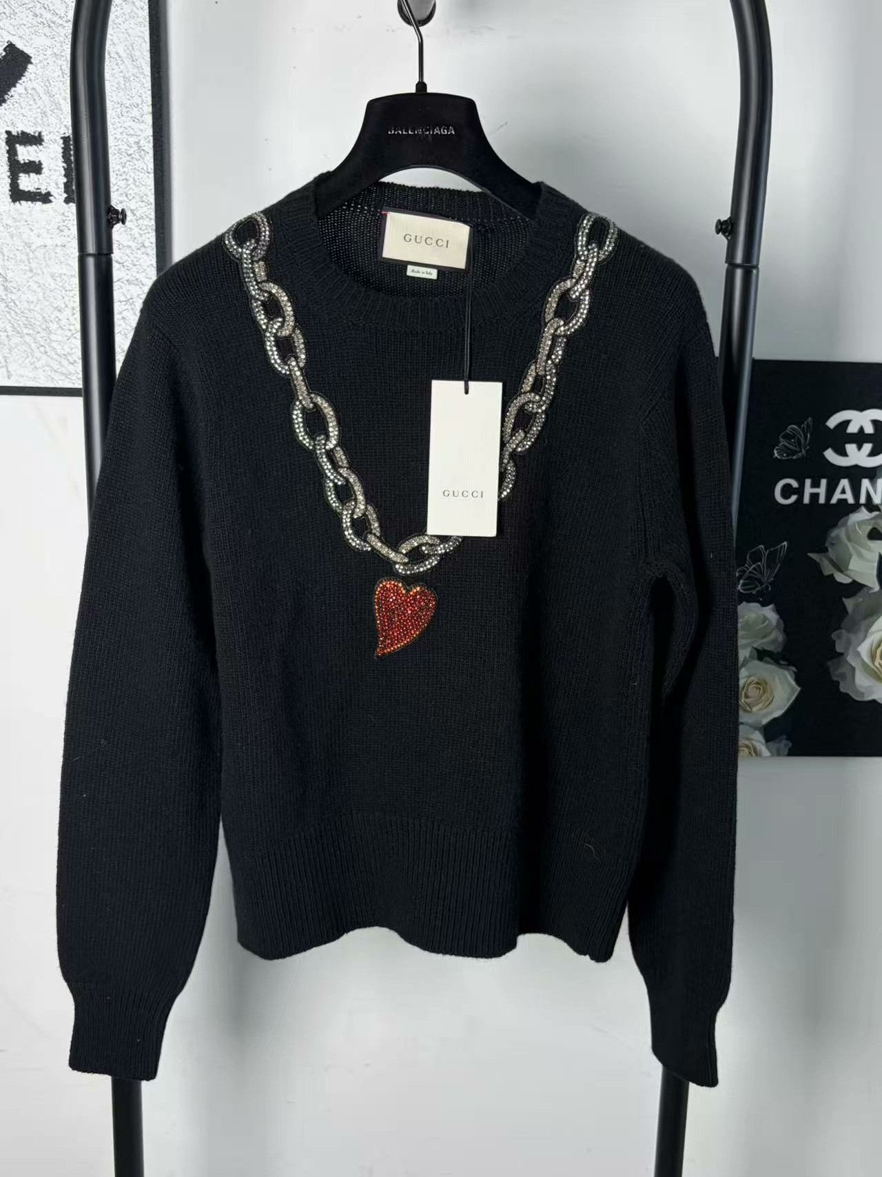 Gucci Gucci Knit White Sweater M Women Size M / US 6-8 / IT 42-44 - 1 Thumbnail