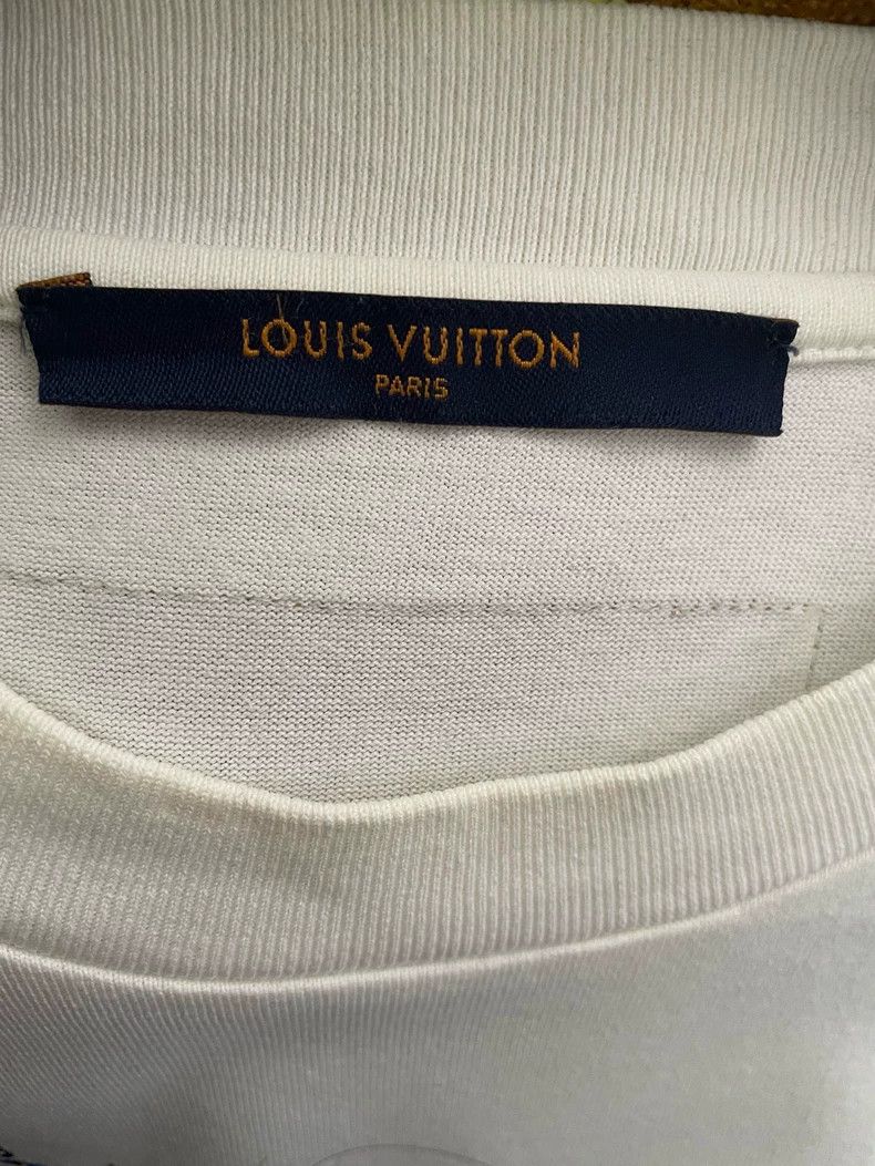 Louis Vuitton LOUIS VUITTON Embroidered Lianliankan short sleeves 2504-Ne Size US XS / EU 42 / 0 - 6 Thumbnail